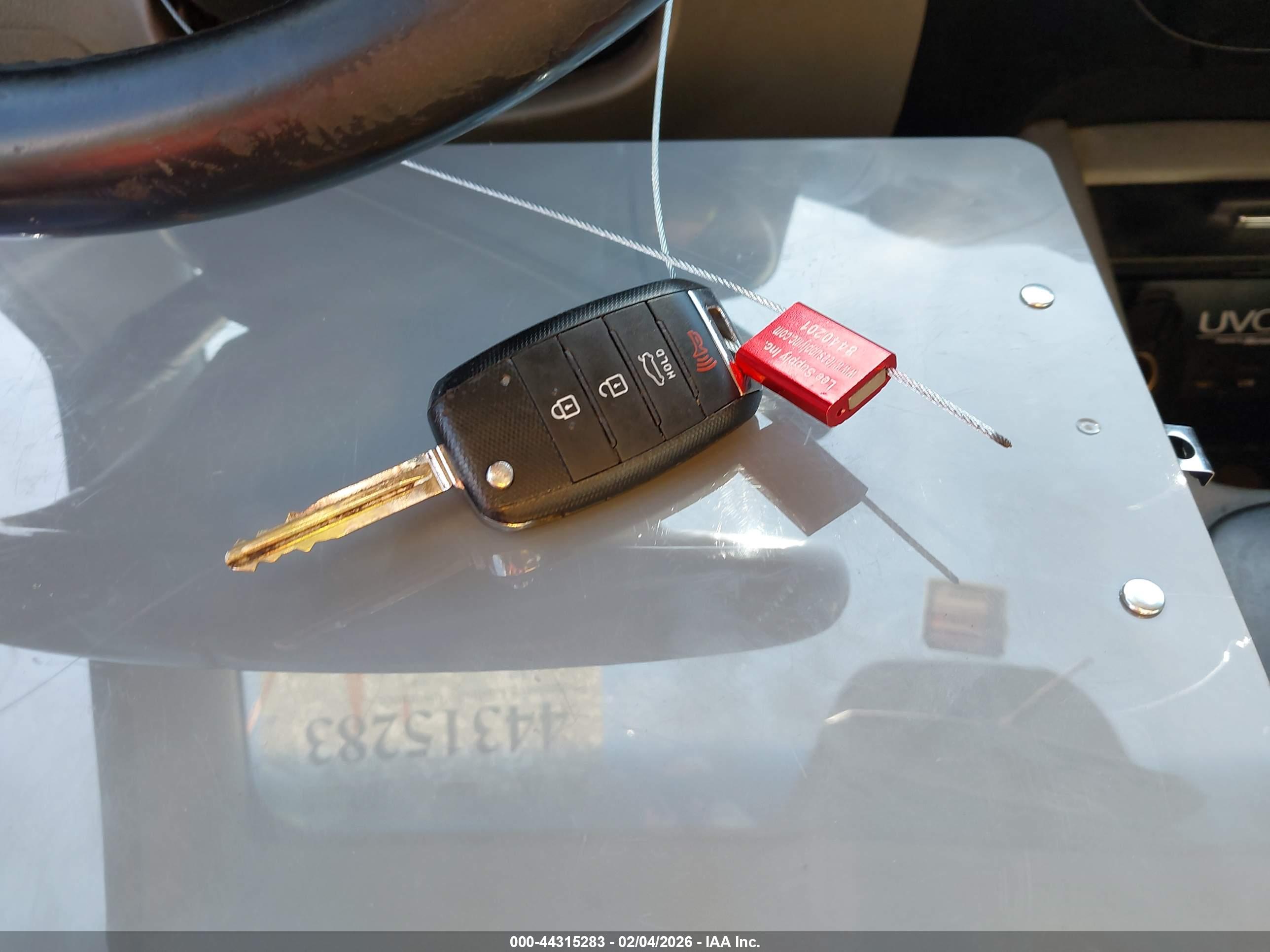 KIA FORTE image 11
