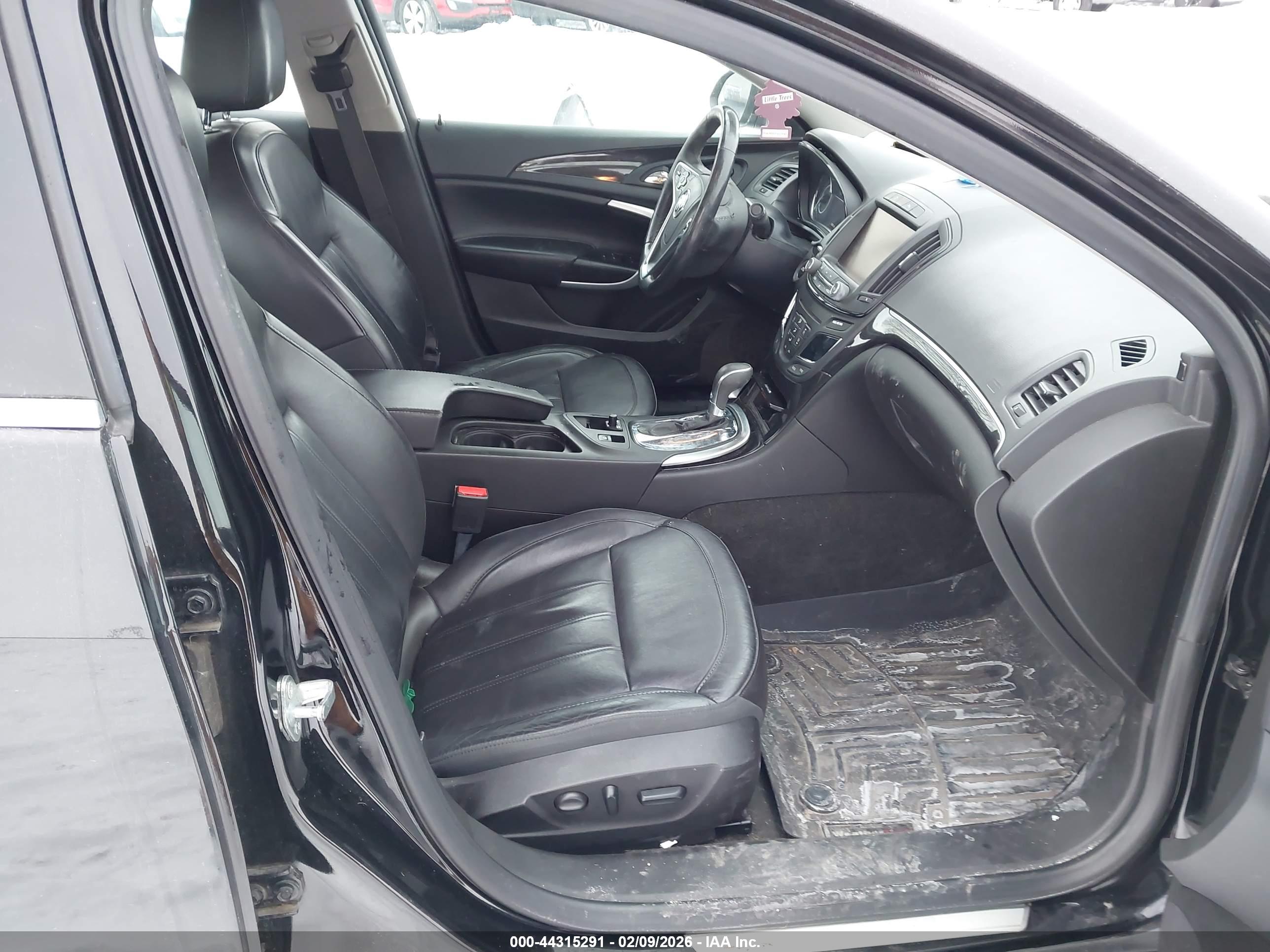 BUICK REGAL image 5