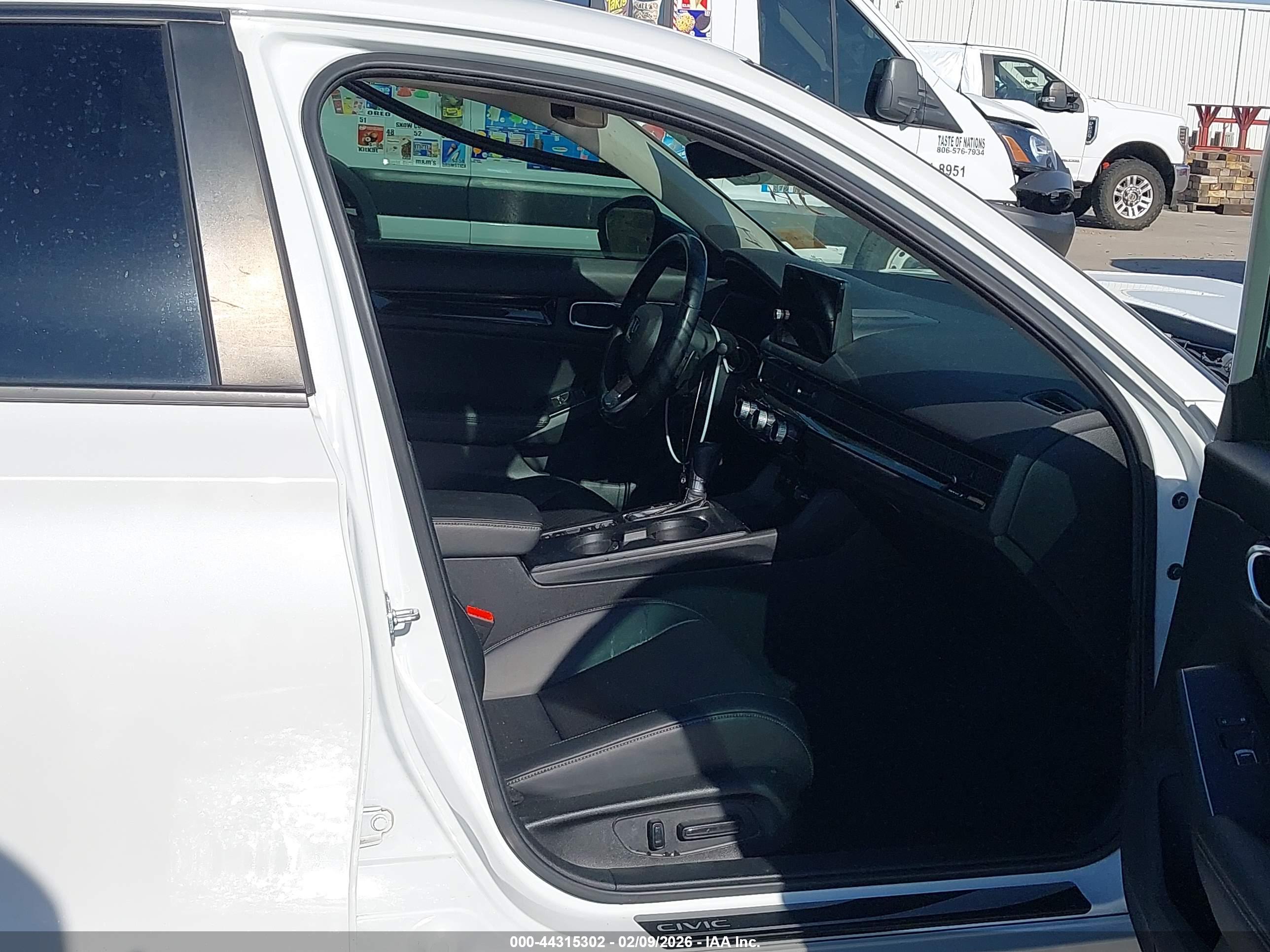 HONDA CIVIC image 5
