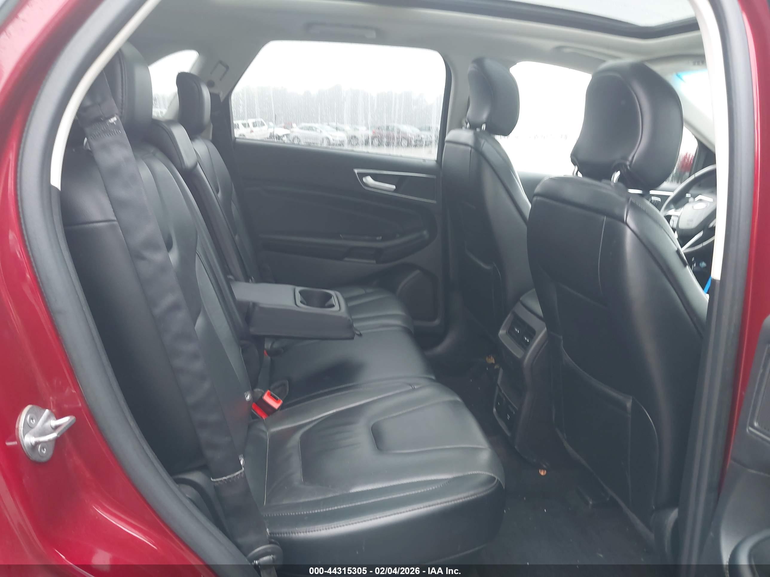 FORD EDGE image 8
