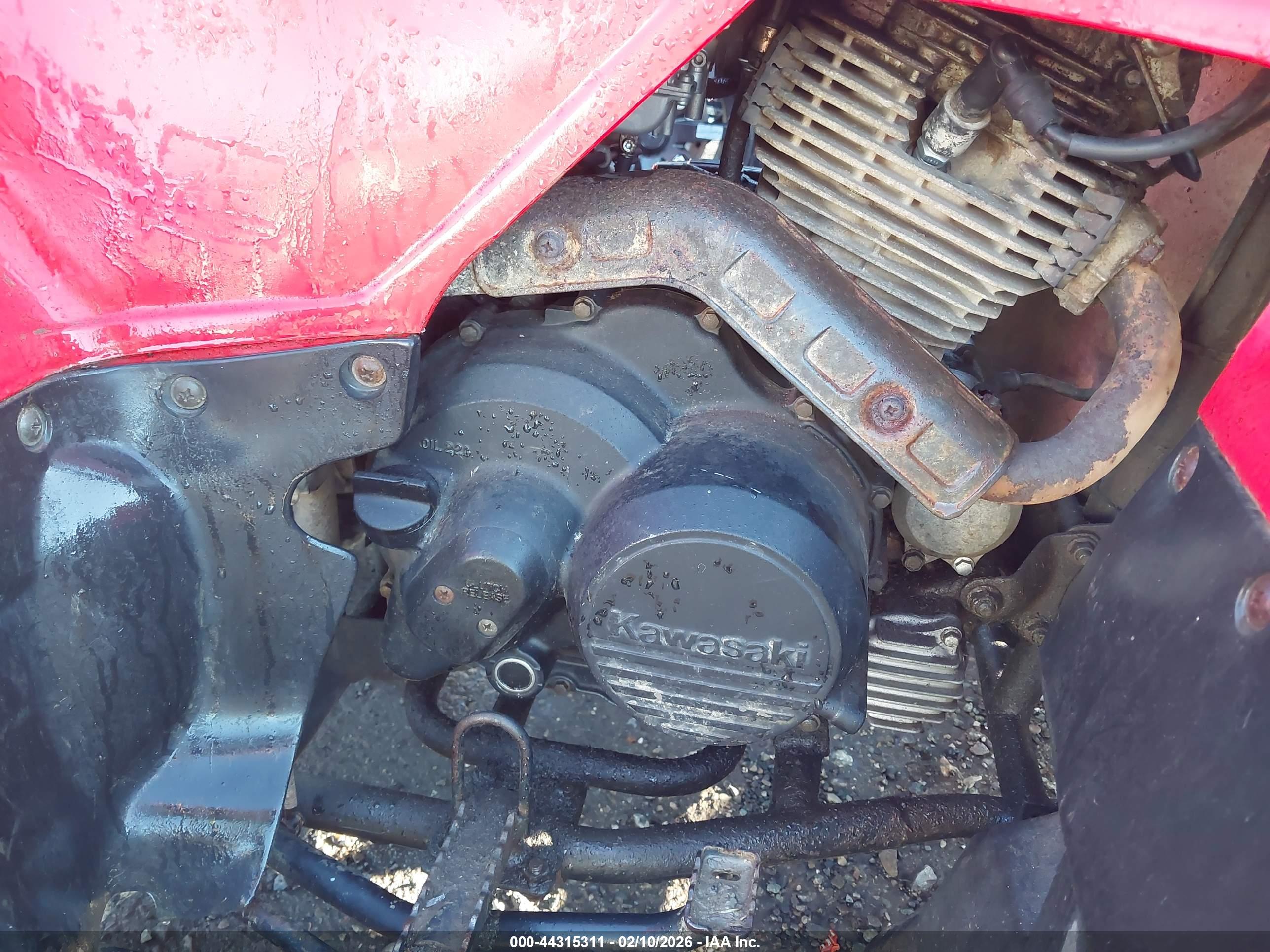 KAWASAKI KLF300 image 8