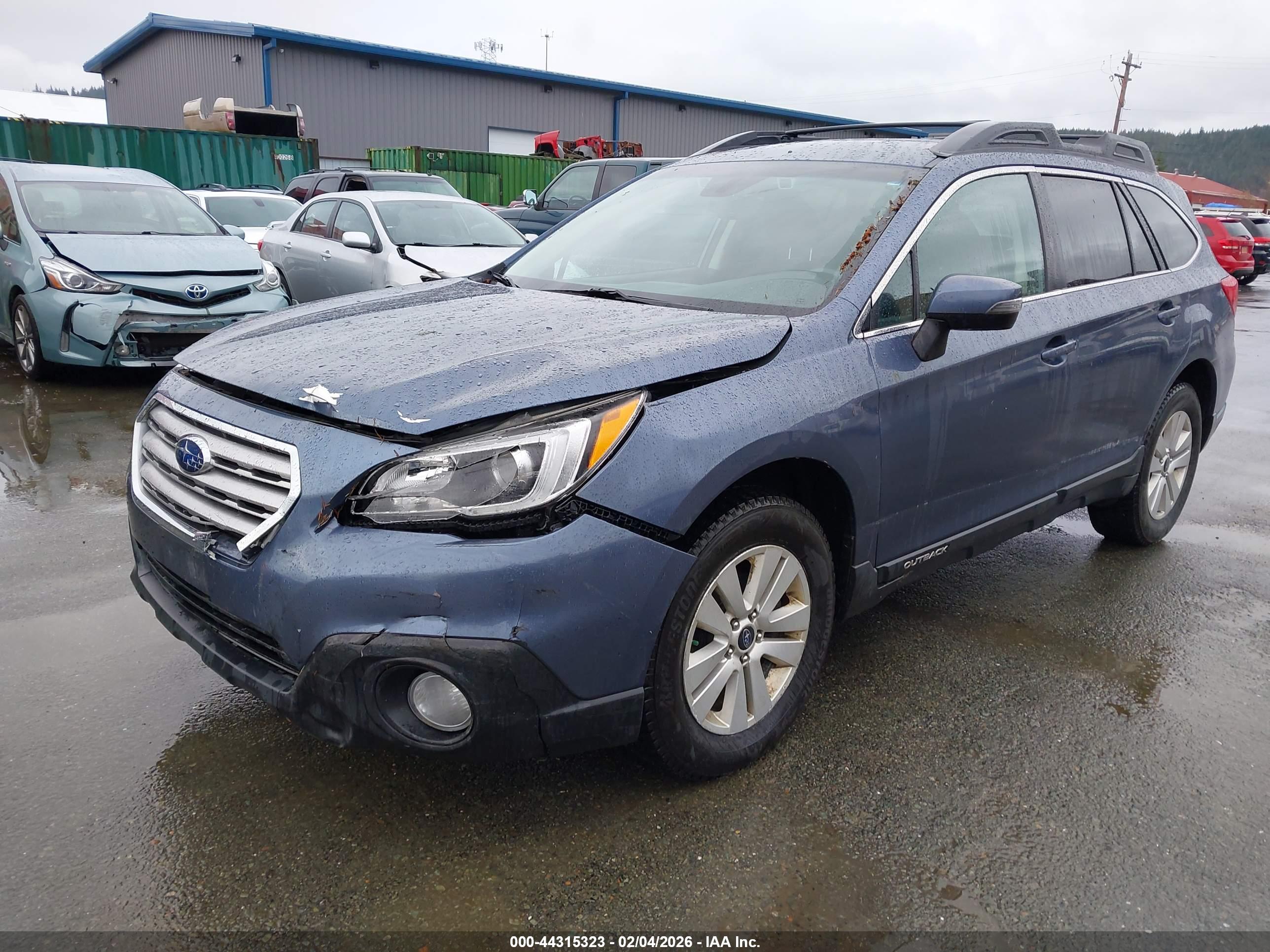 SUBARU OUTBACK image 6