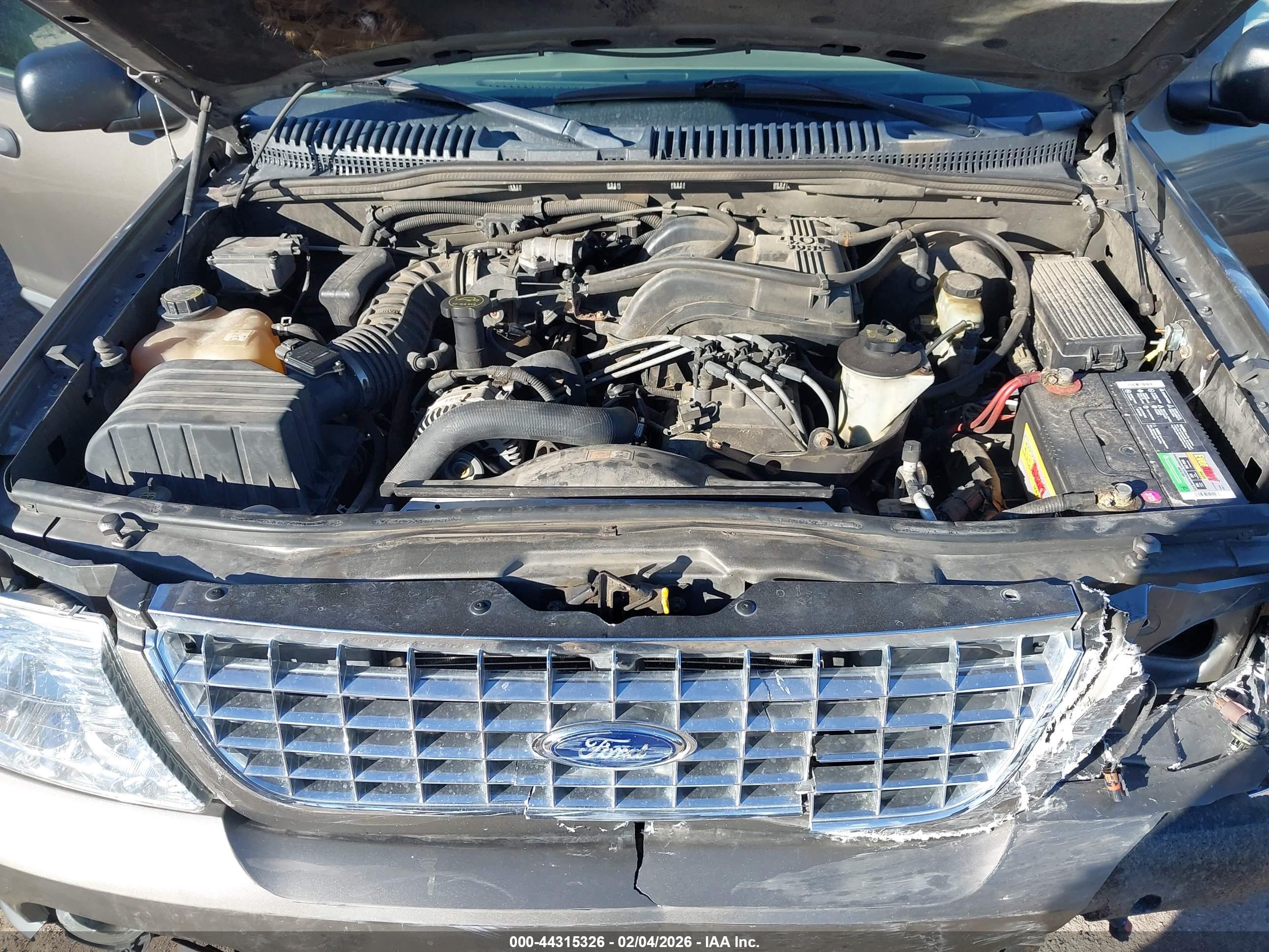 FORD EXPLORER image 10