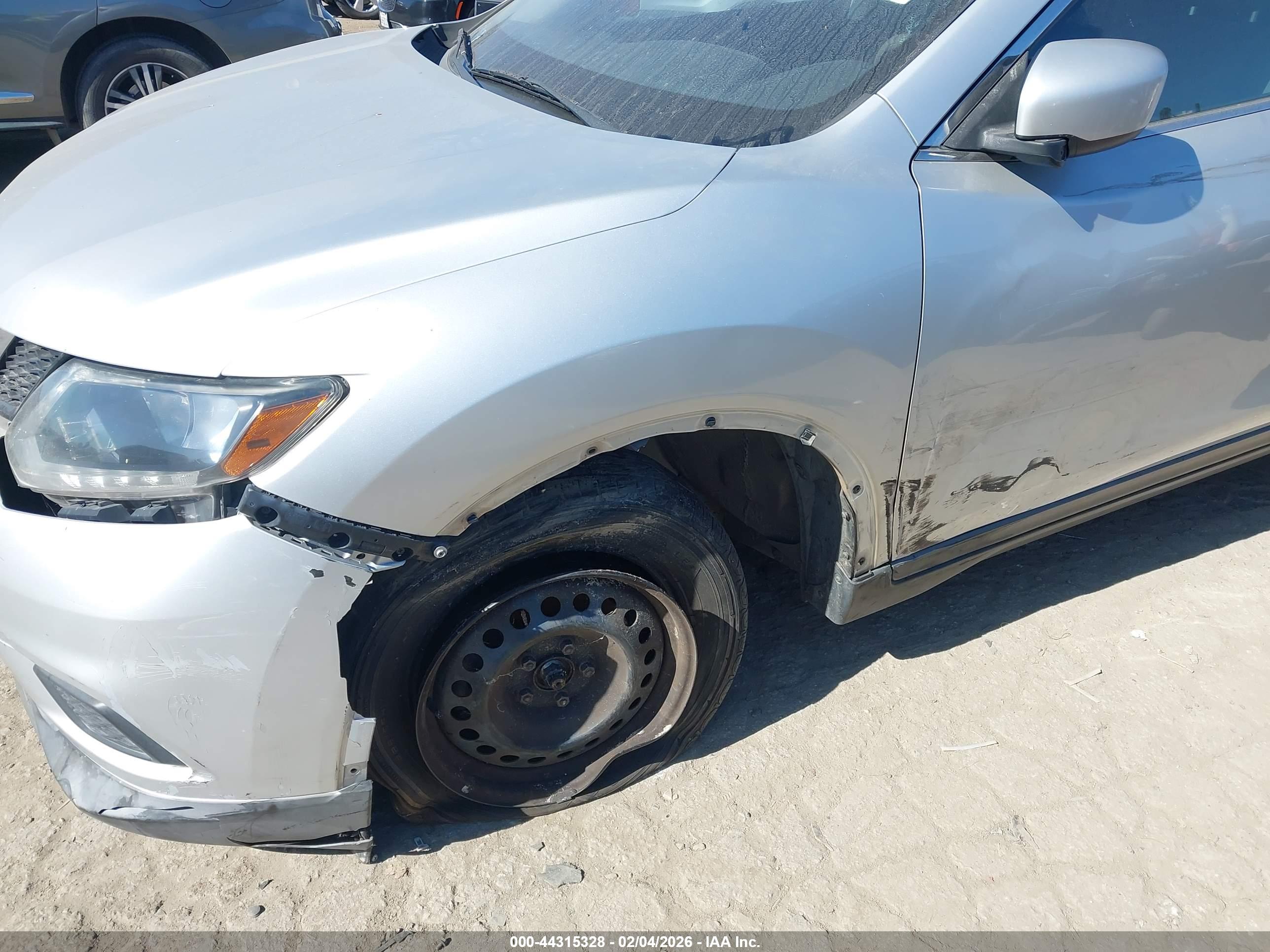 NISSAN ROGUE image 6