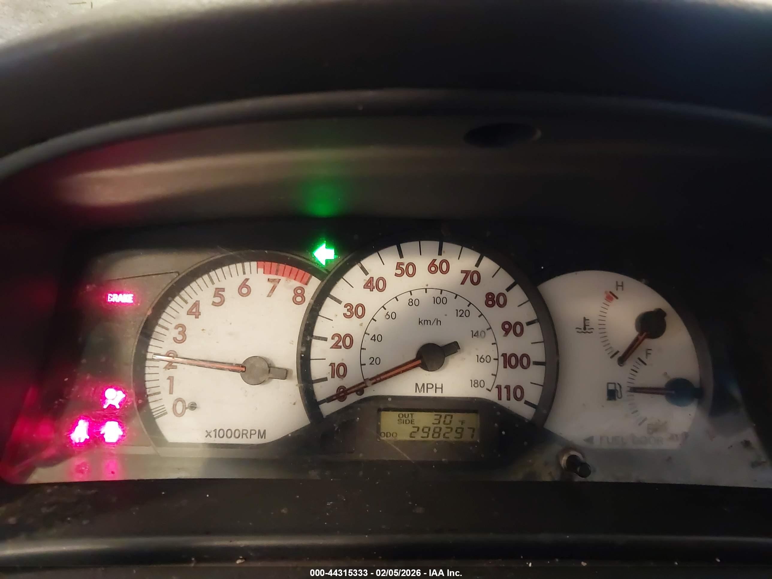 TOYOTA COROLLA image 7