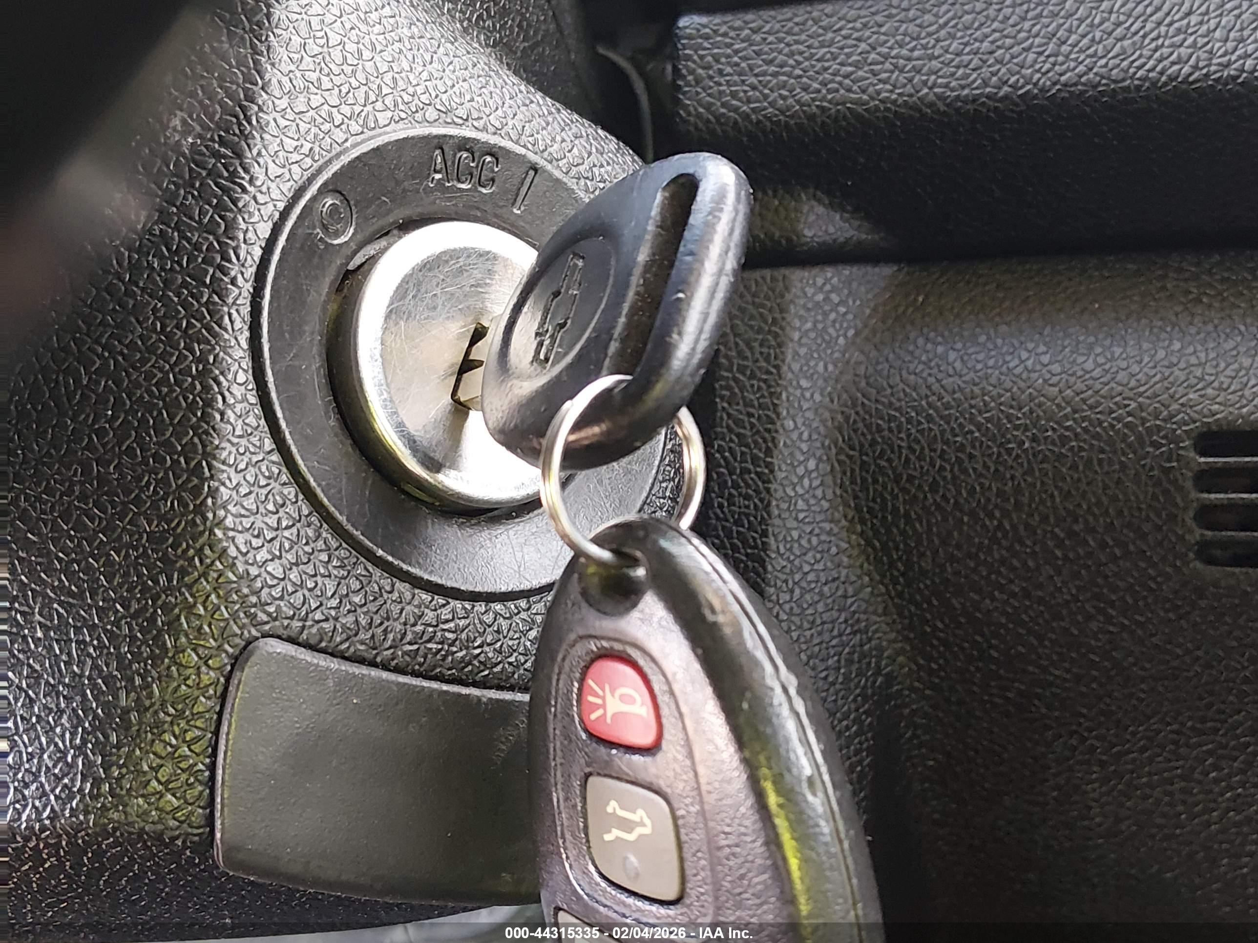 CHEVROLET TRAVERSE image 11