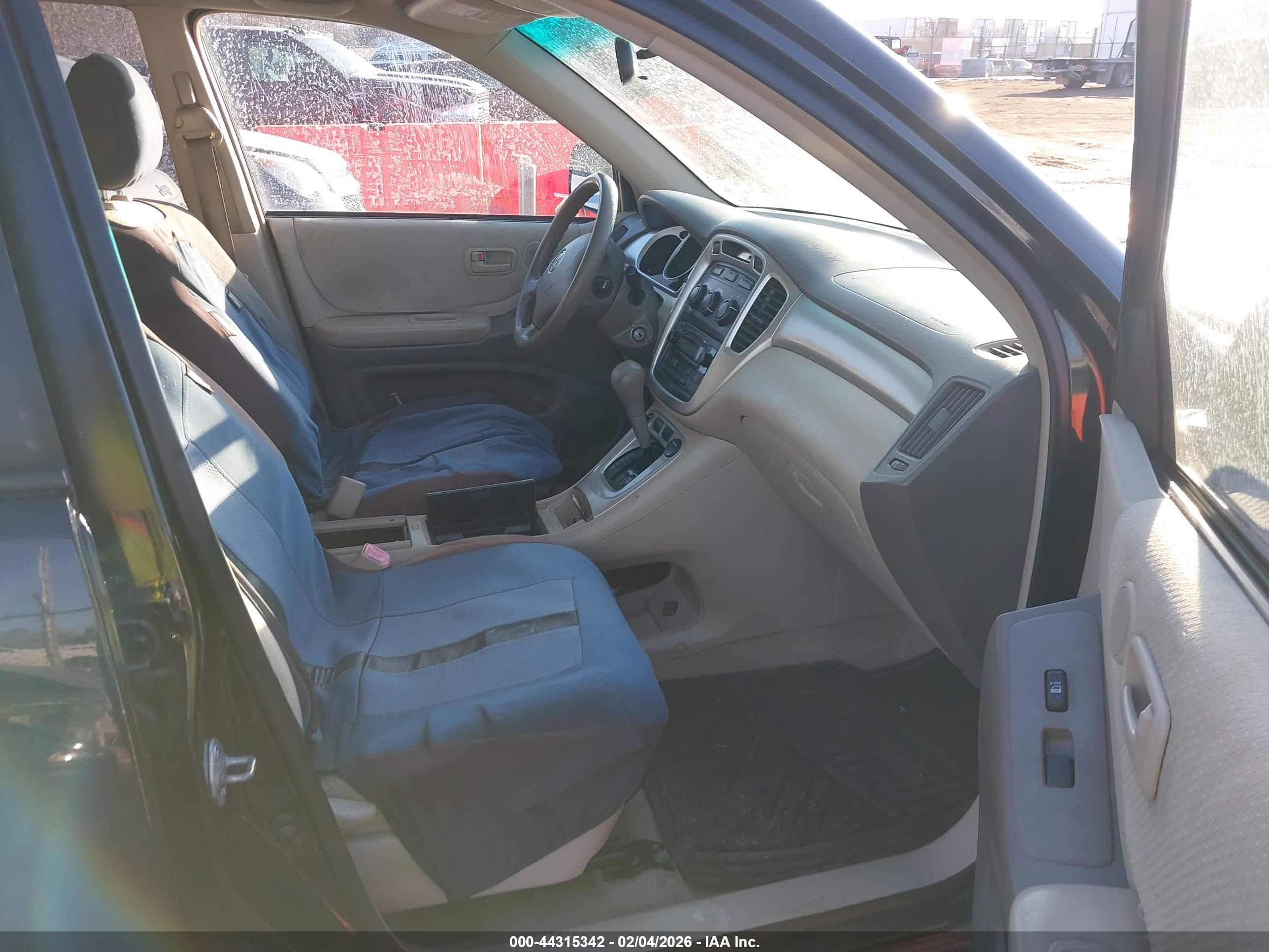 TOYOTA HIGHLANDER image 5