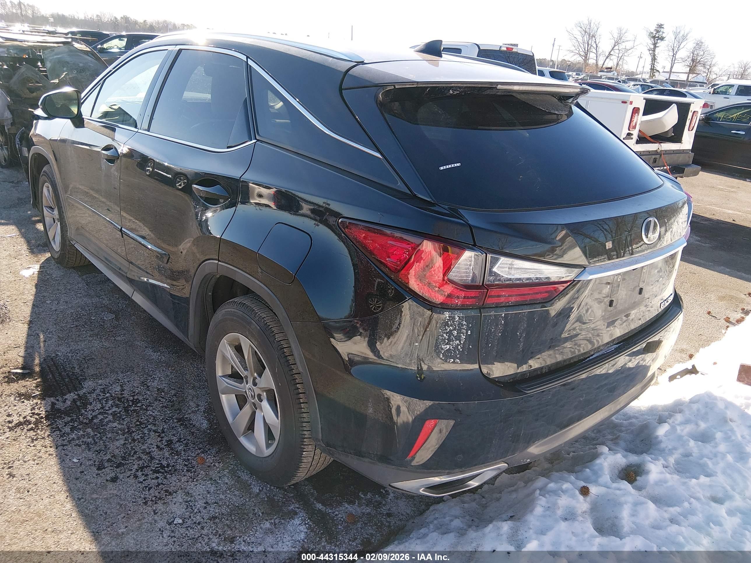 LEXUS RX image 3