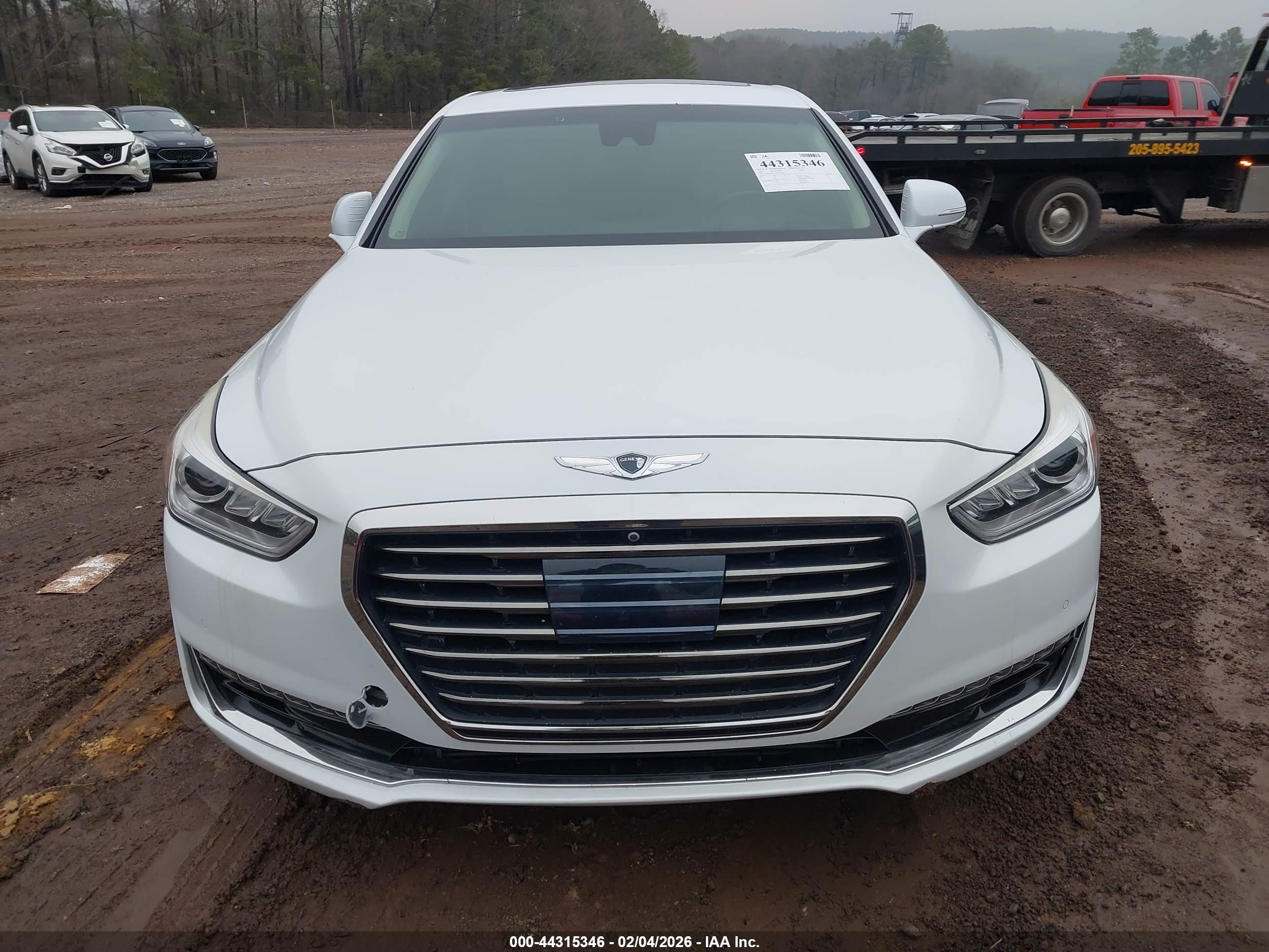 GENESIS G90 image 6