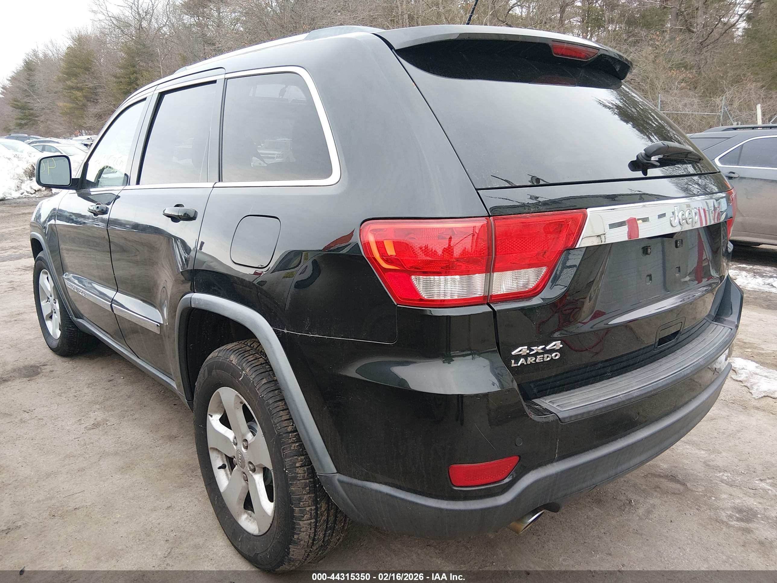 JEEP GRAND image 3