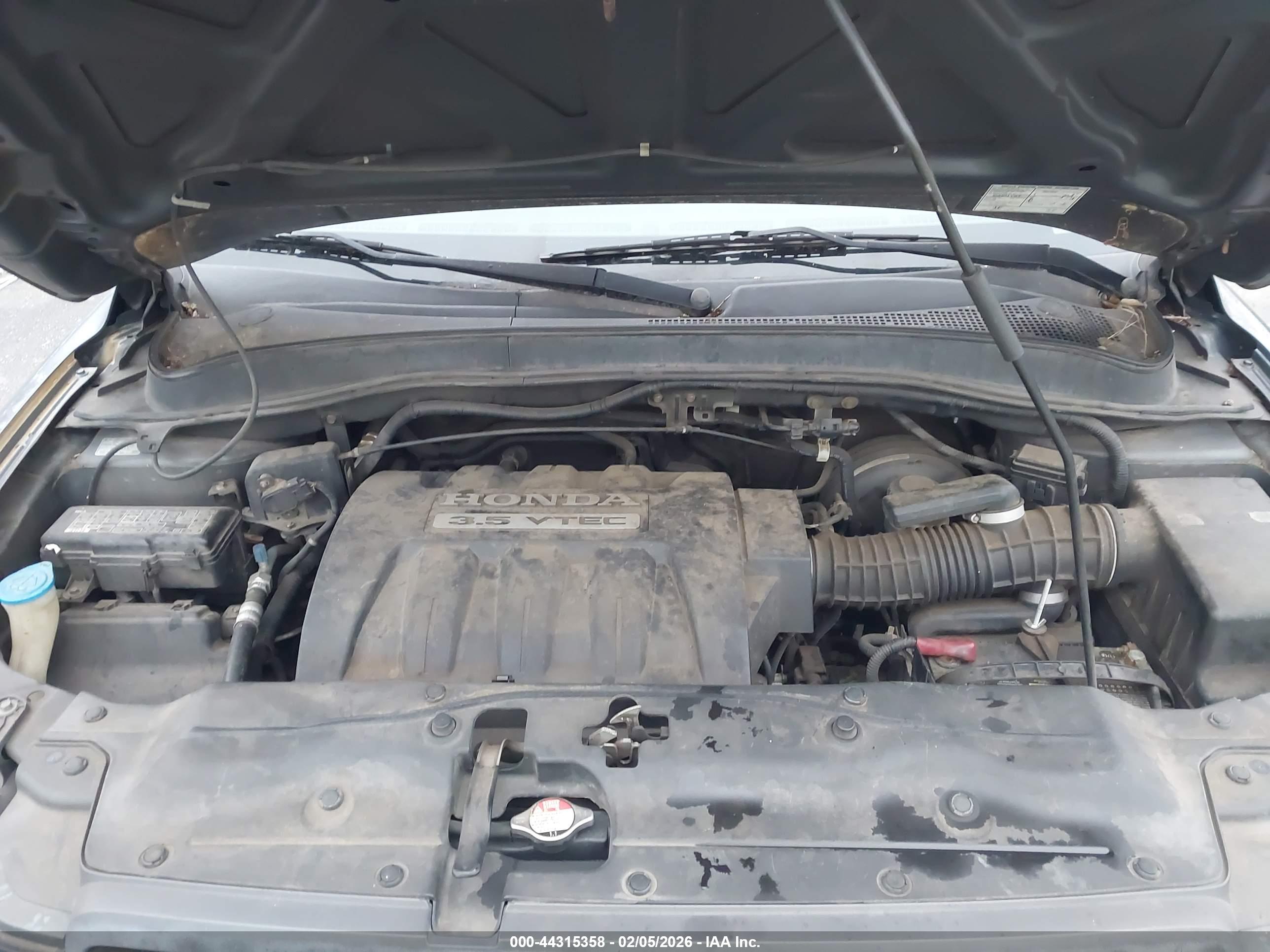 HONDA PILOT image 10