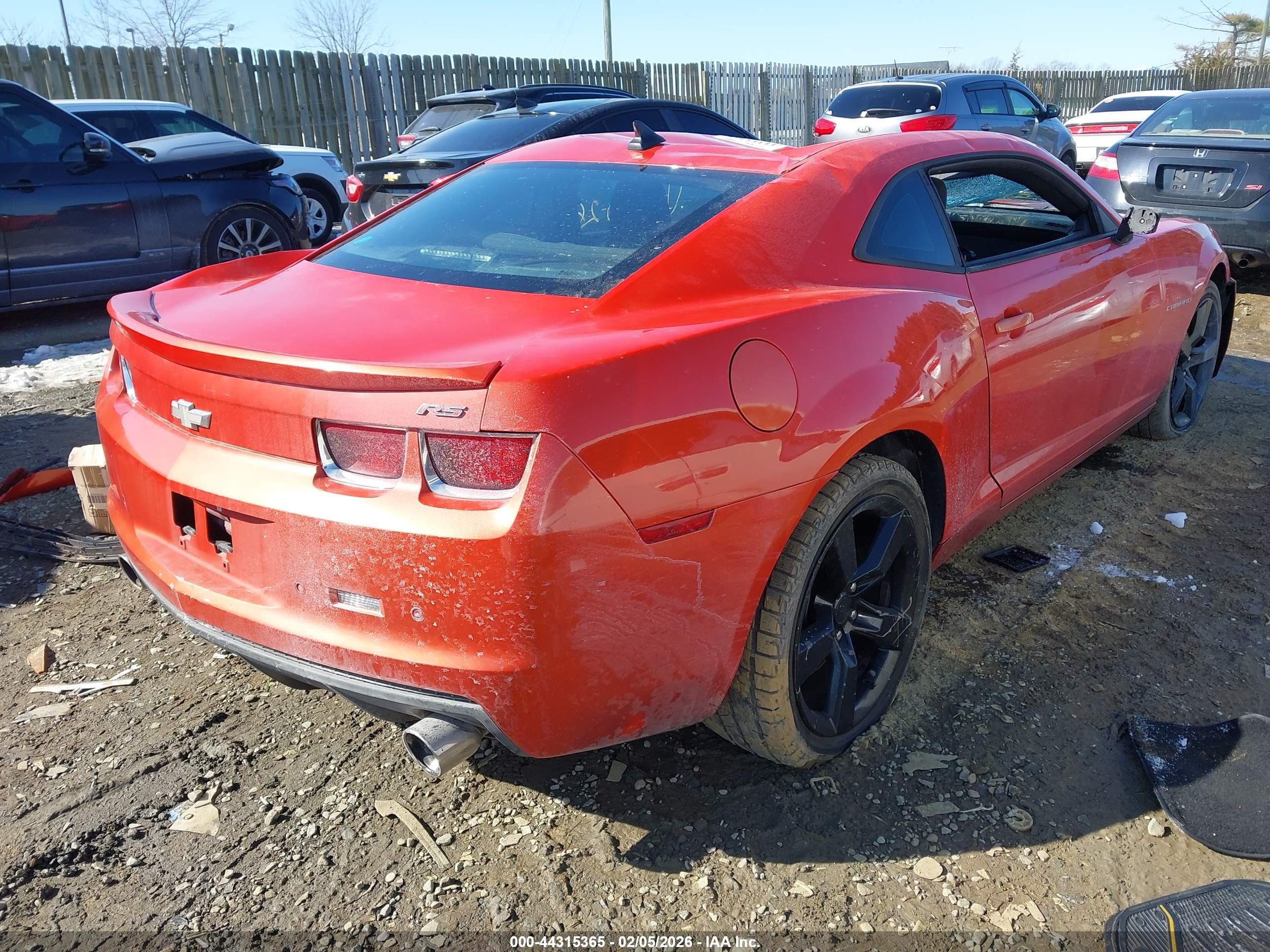 CHEVROLET CAMARO image 4