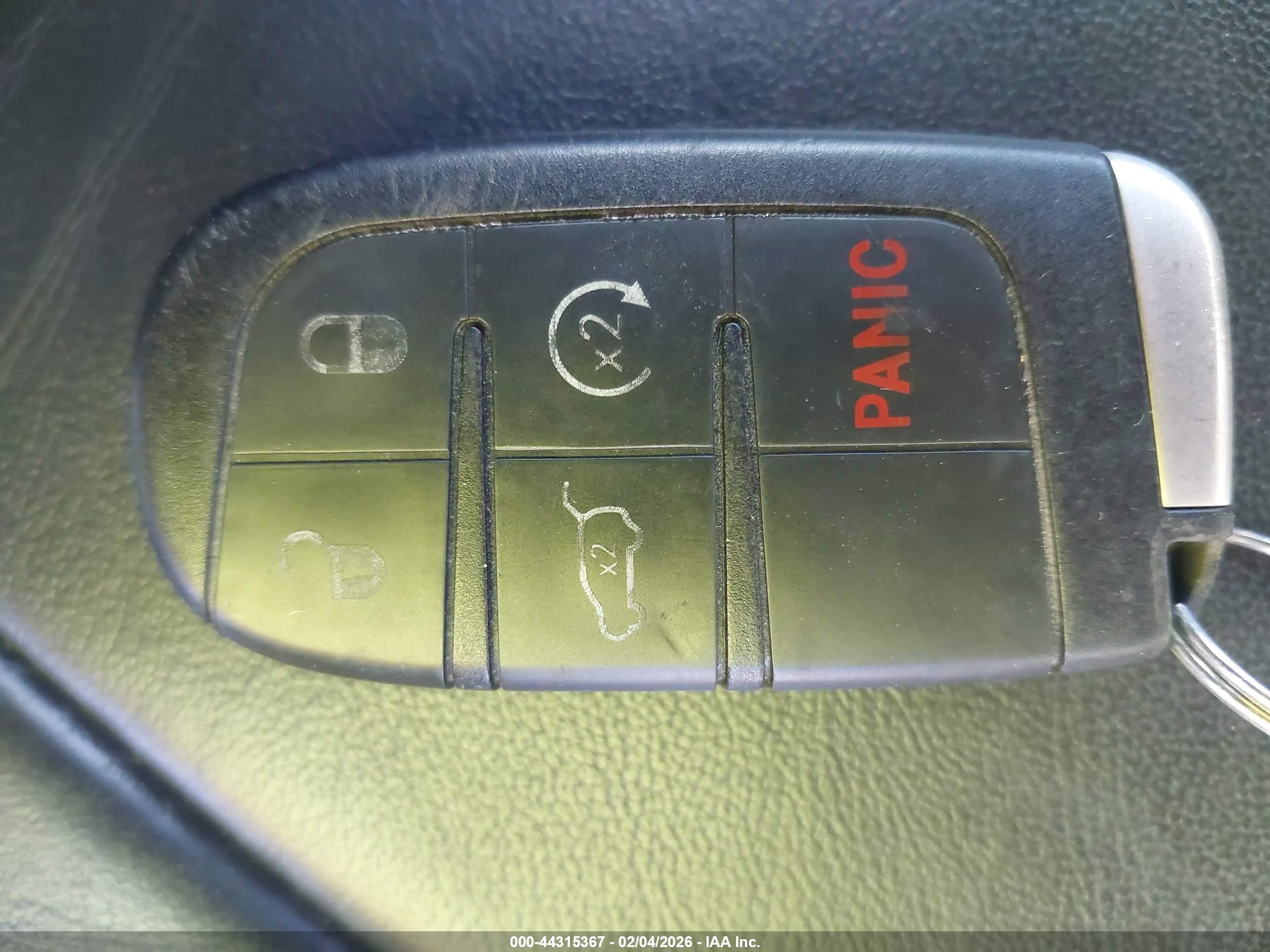 JEEP GRAND image 11