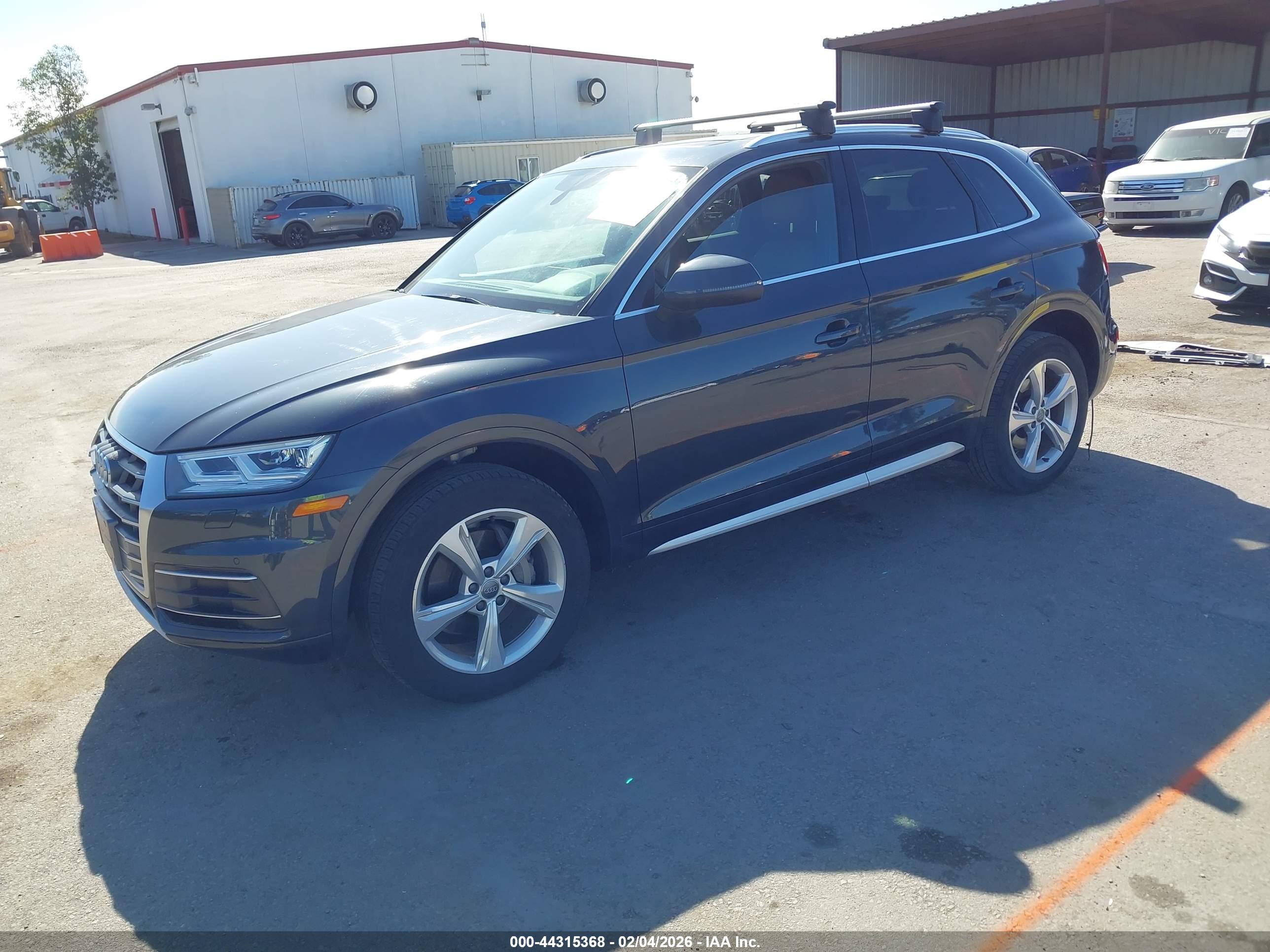 AUDI Q5 image 2