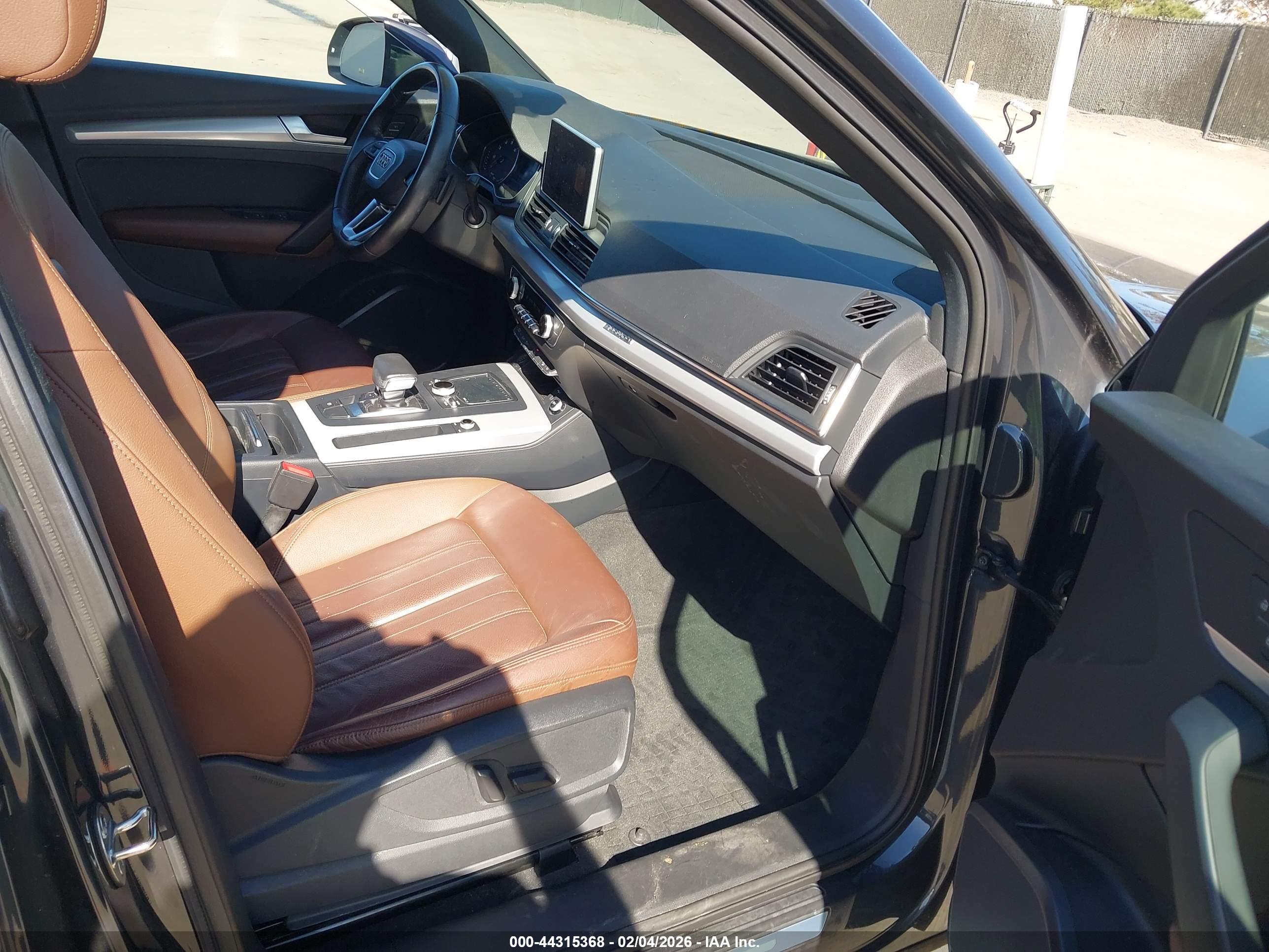 AUDI Q5 image 5