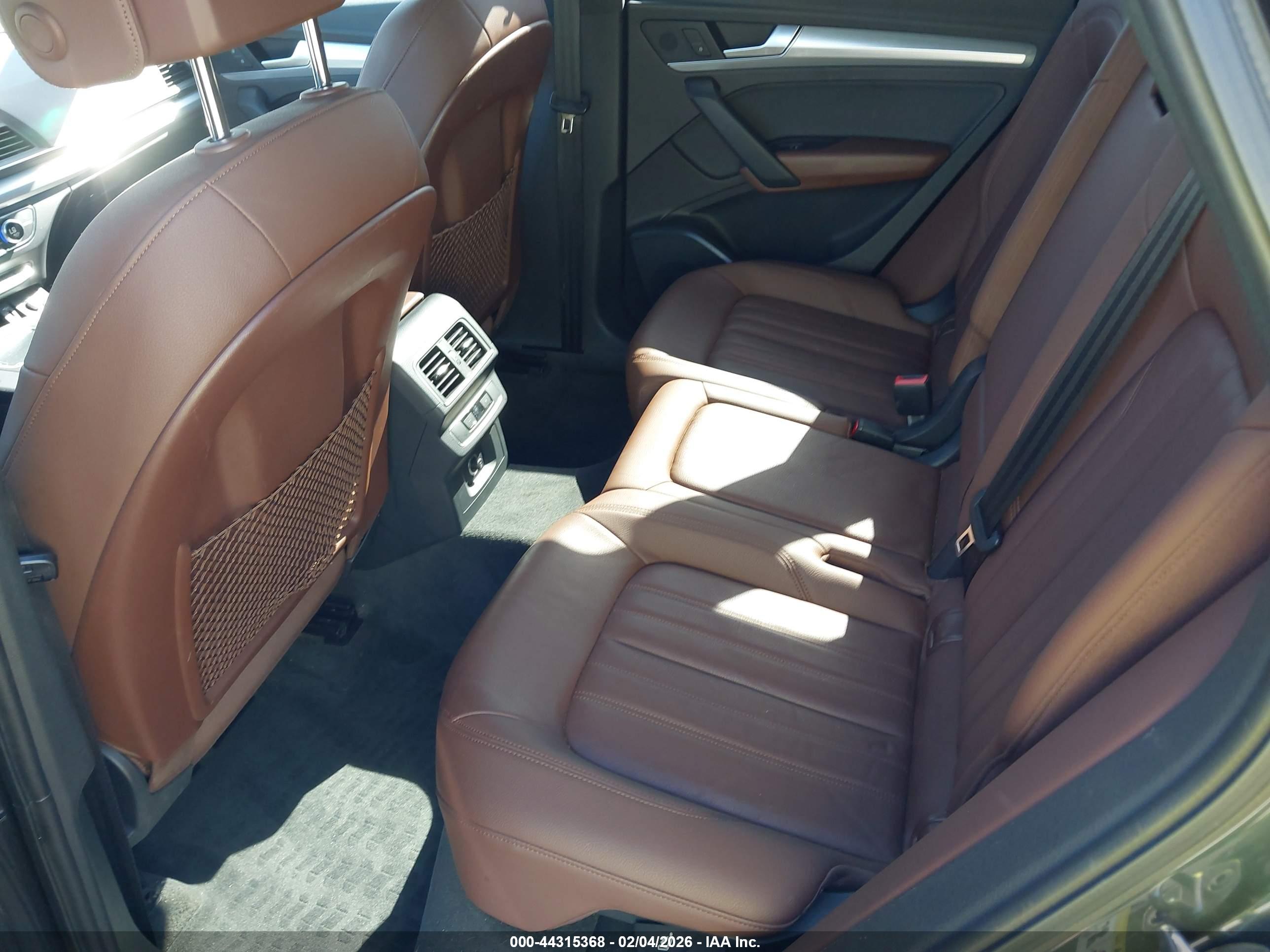 AUDI Q5 image 8