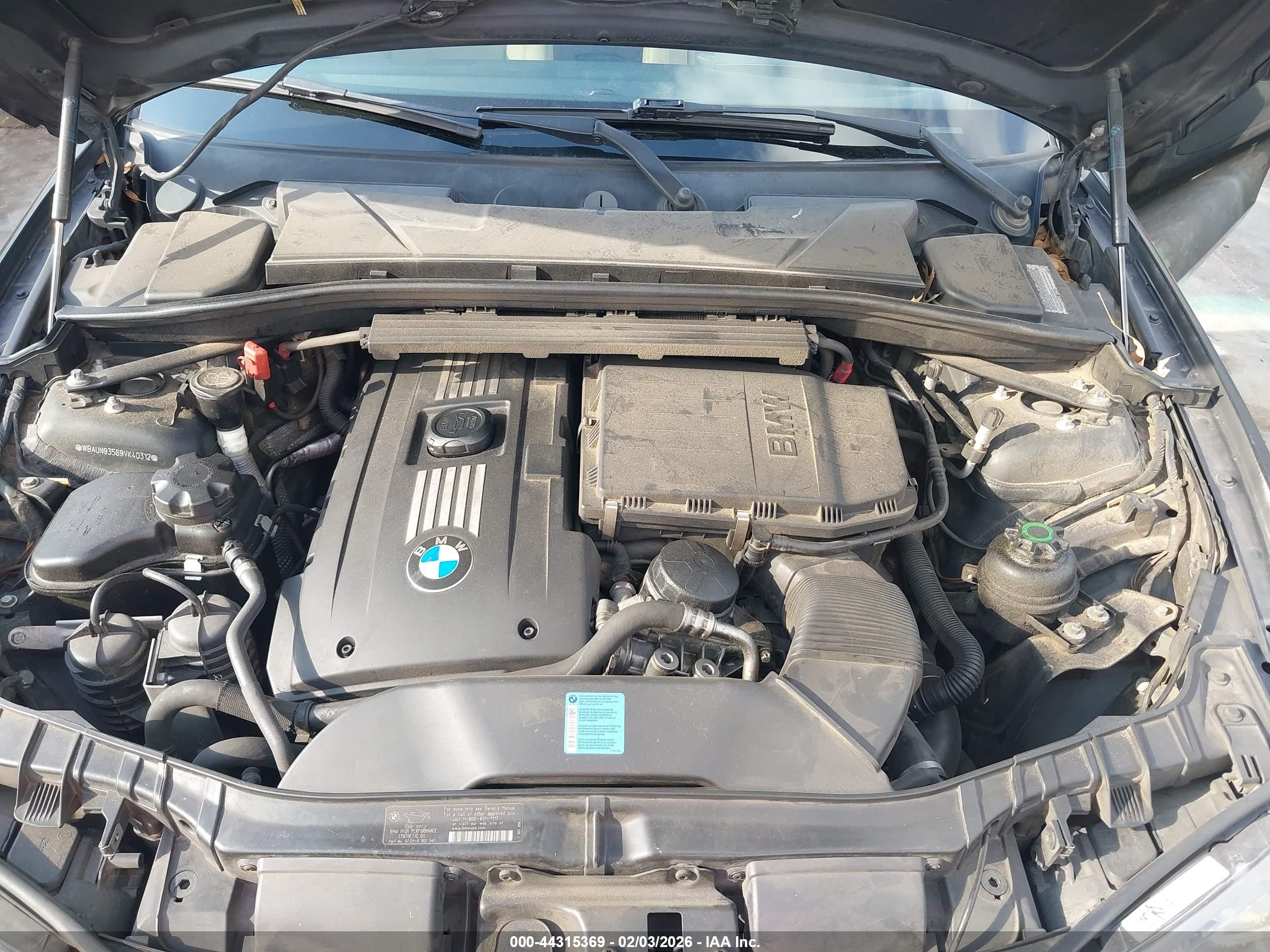 BMW 135I image 10