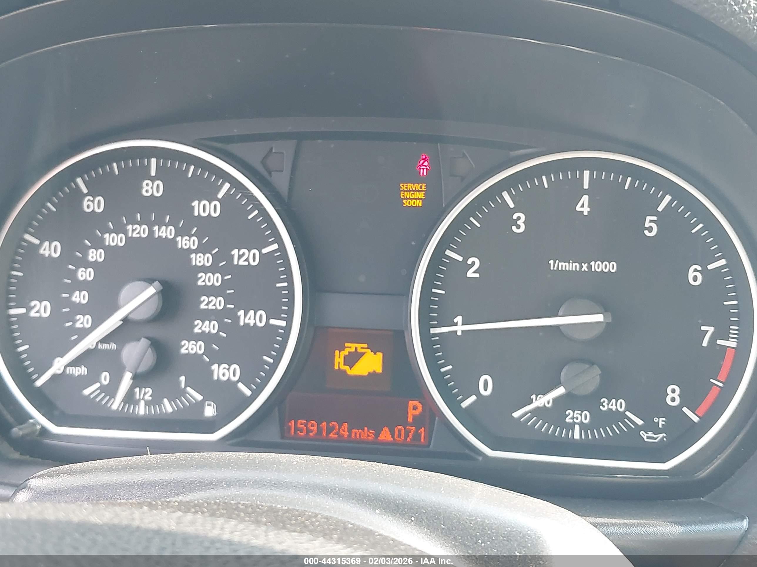 BMW 135I image 7