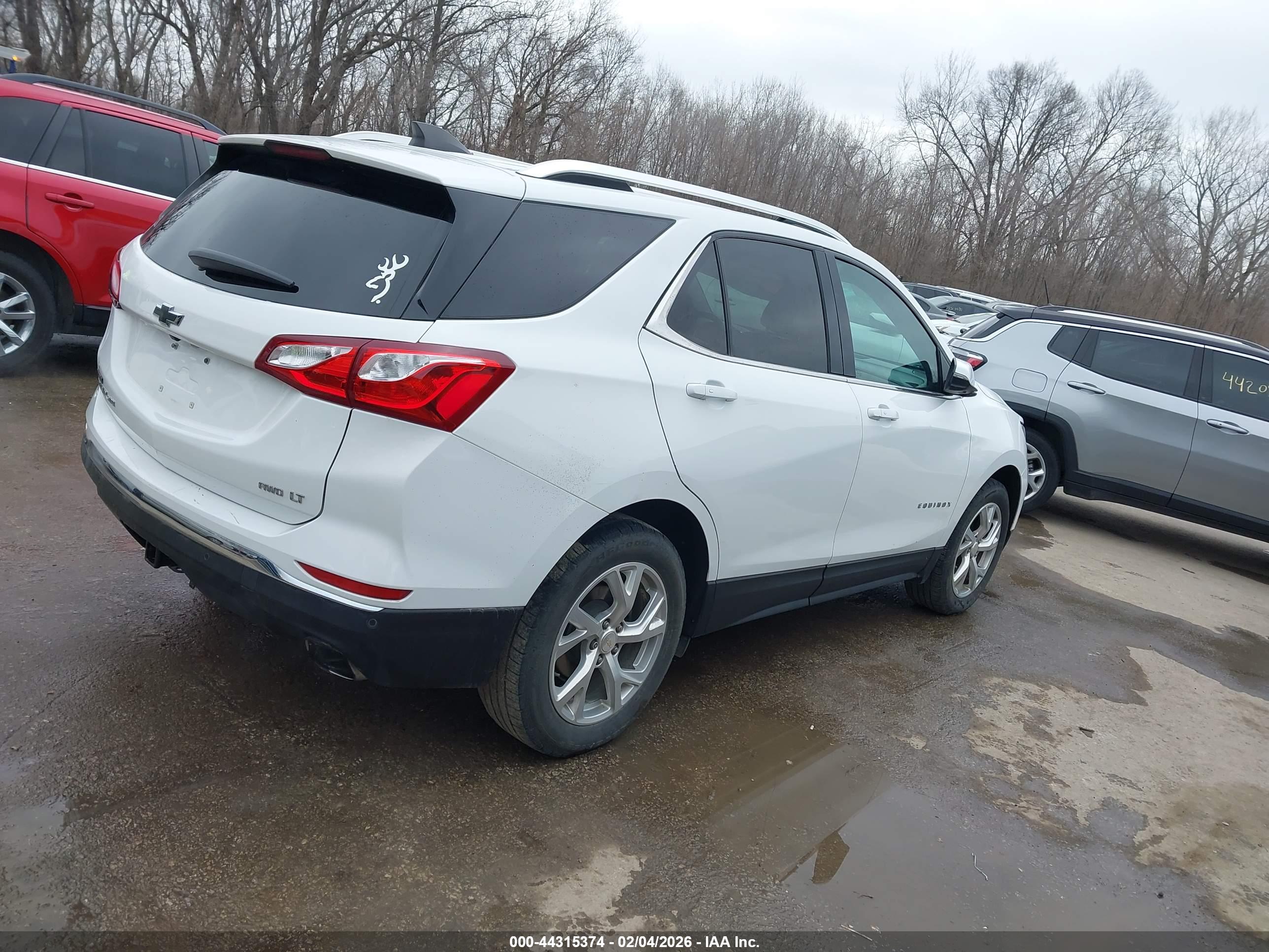 CHEVROLET EQUINOX image 4