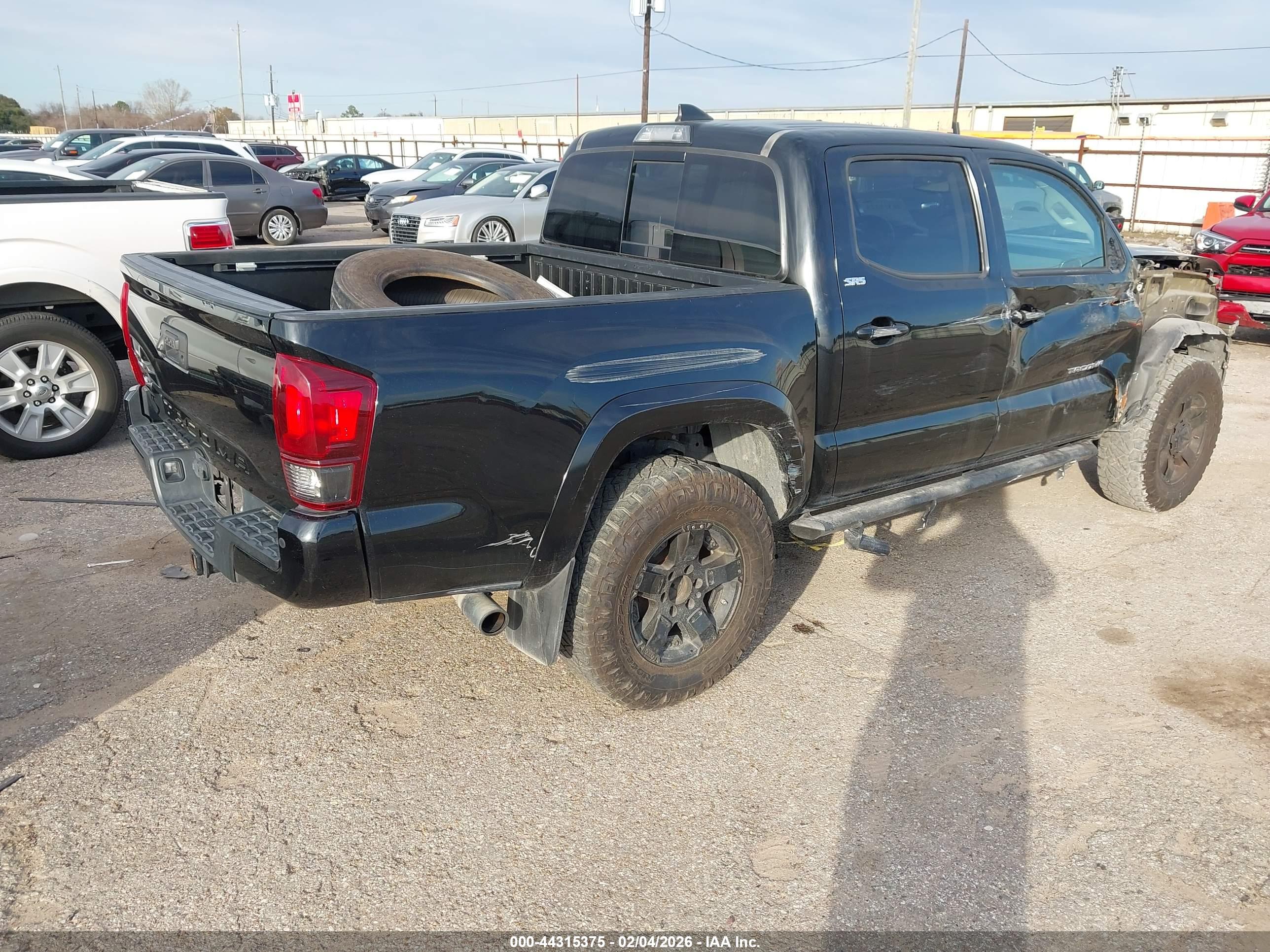 TOYOTA TACOMA image 4