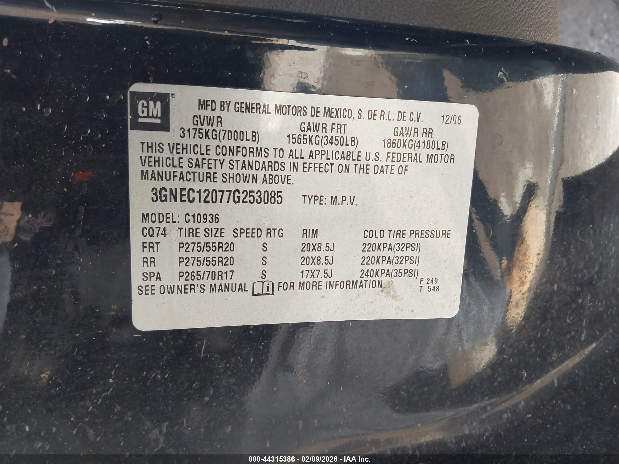 CHEVROLET AVALANCHE image 9
