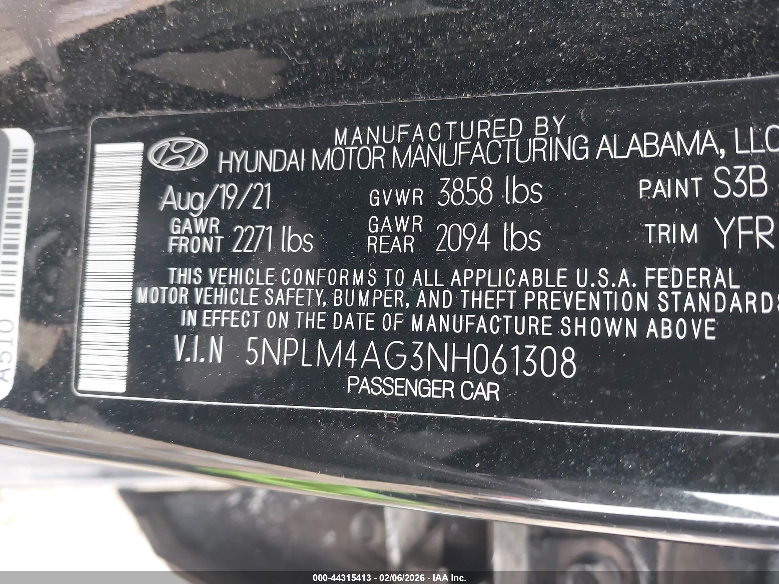 HYUNDAI ELANTRA image 9