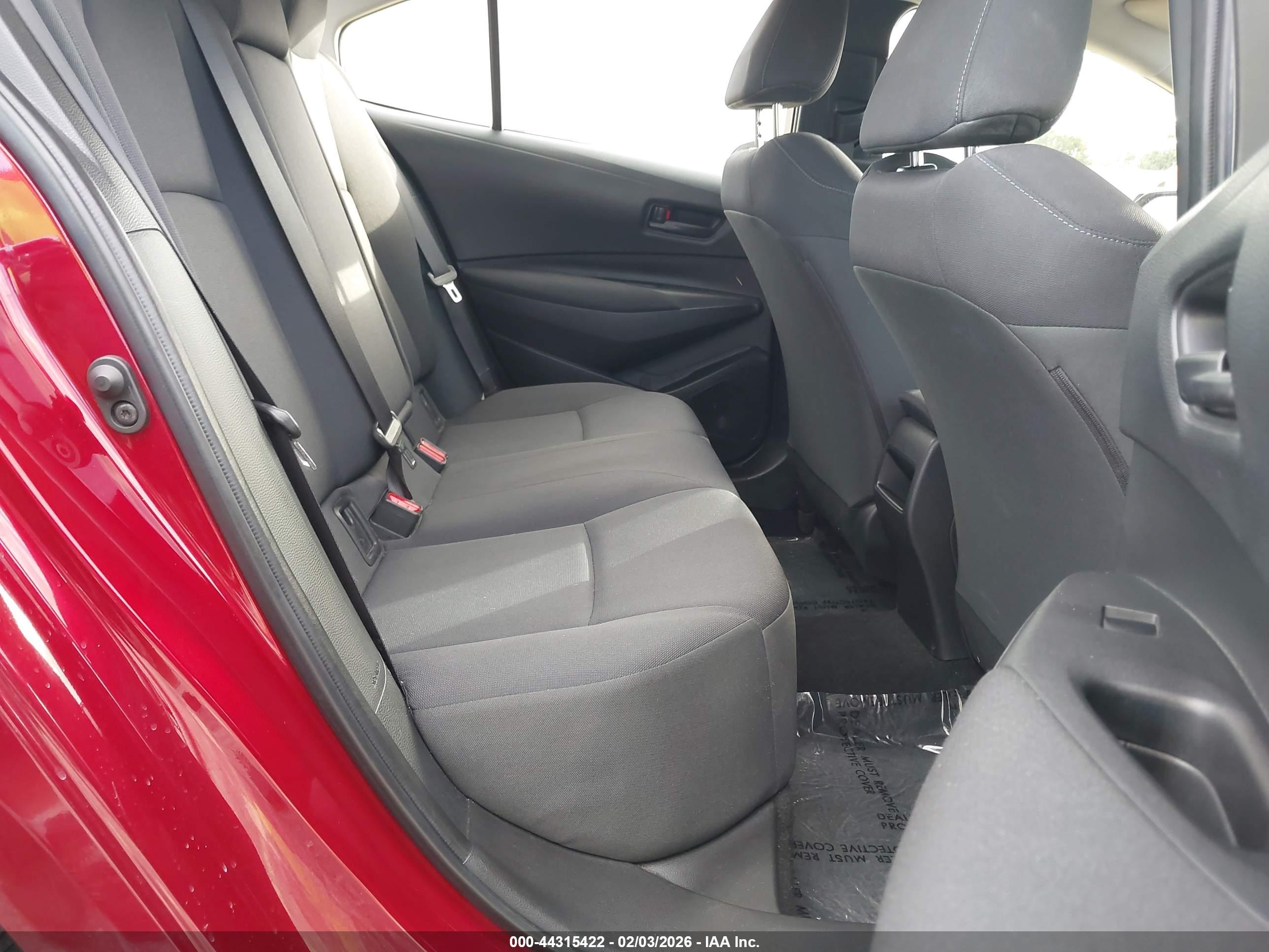 TOYOTA COROLLA image 8