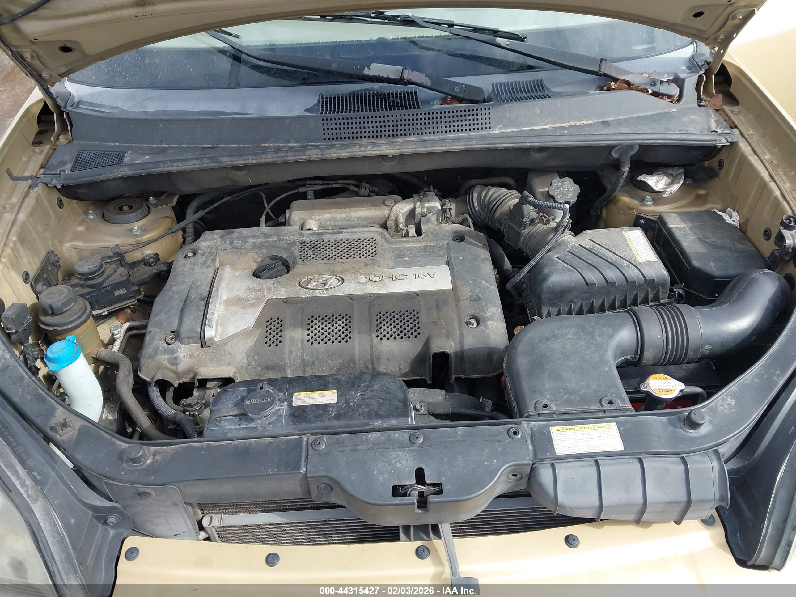 HYUNDAI TUCSON image 10