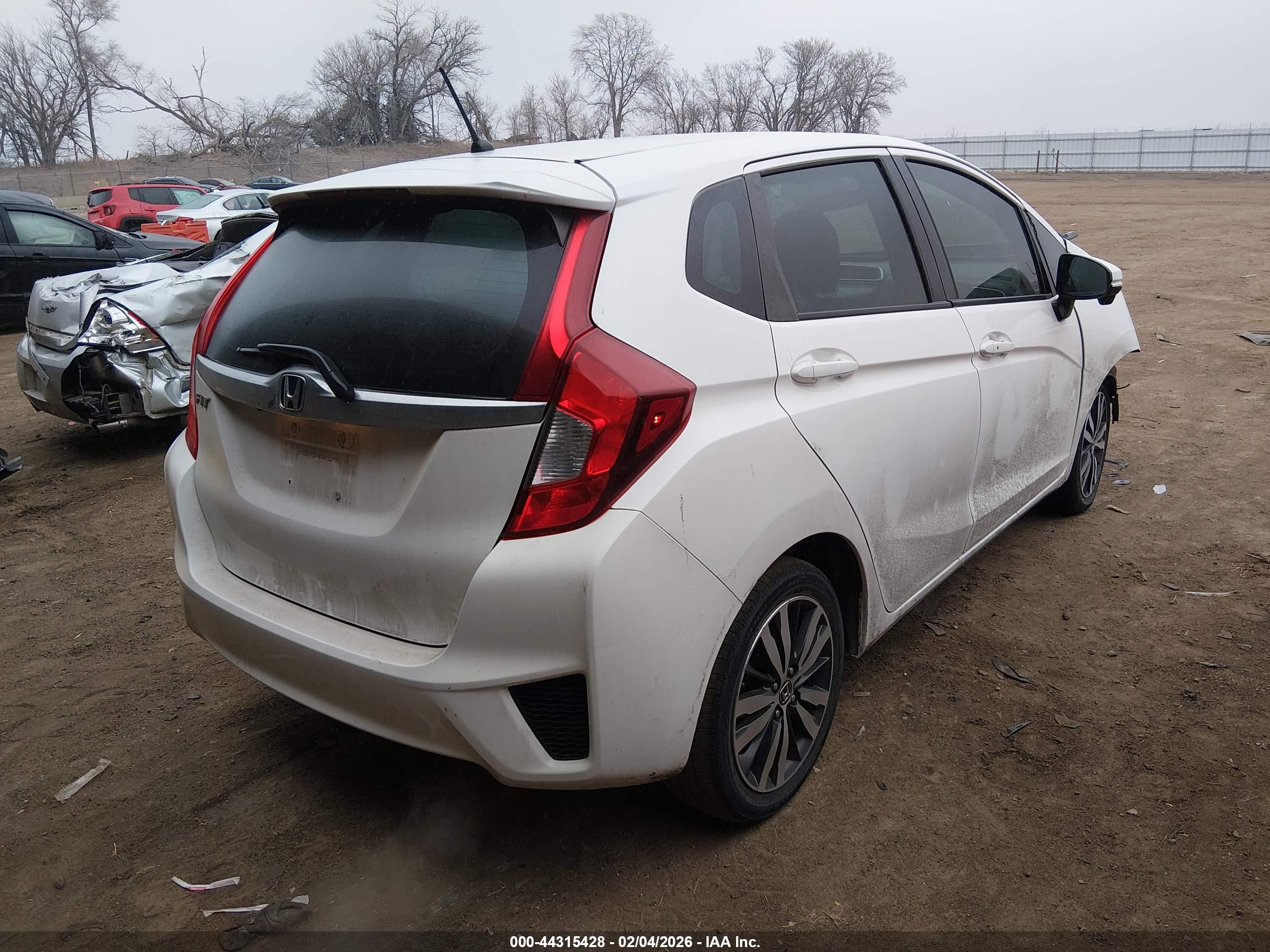 HONDA FIT image 4