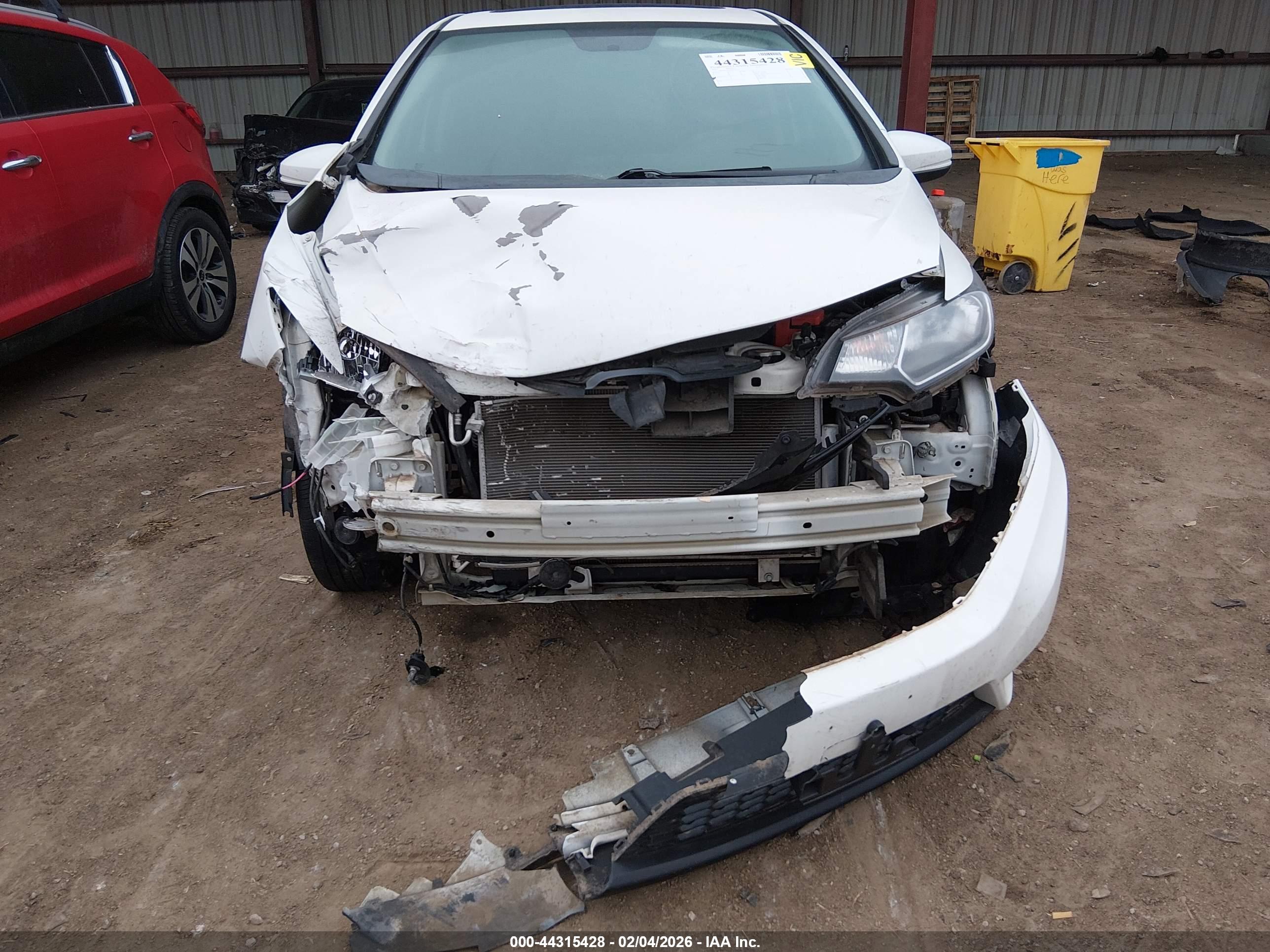 HONDA FIT image 6
