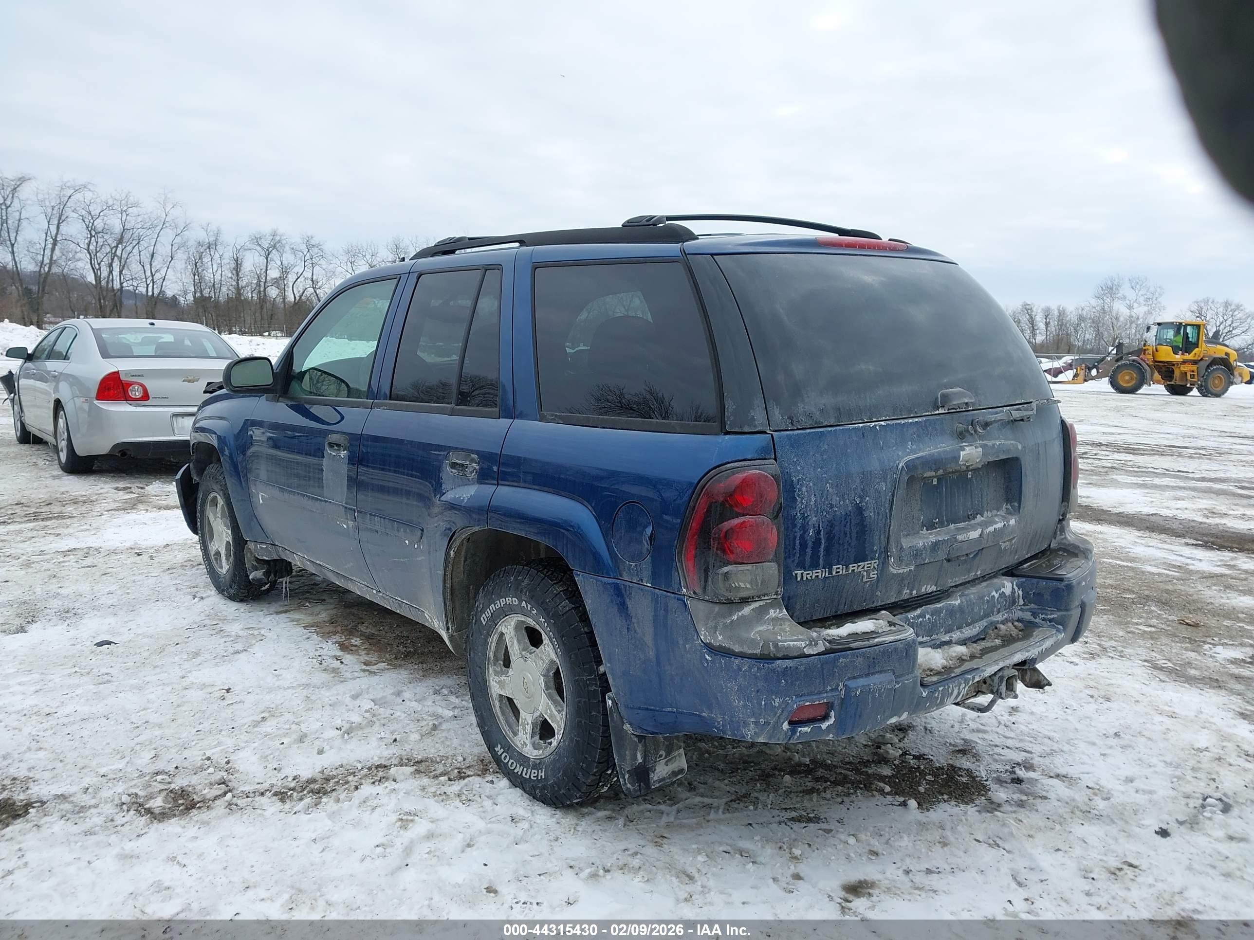 CHEVROLET TRAILBLAZER image 3