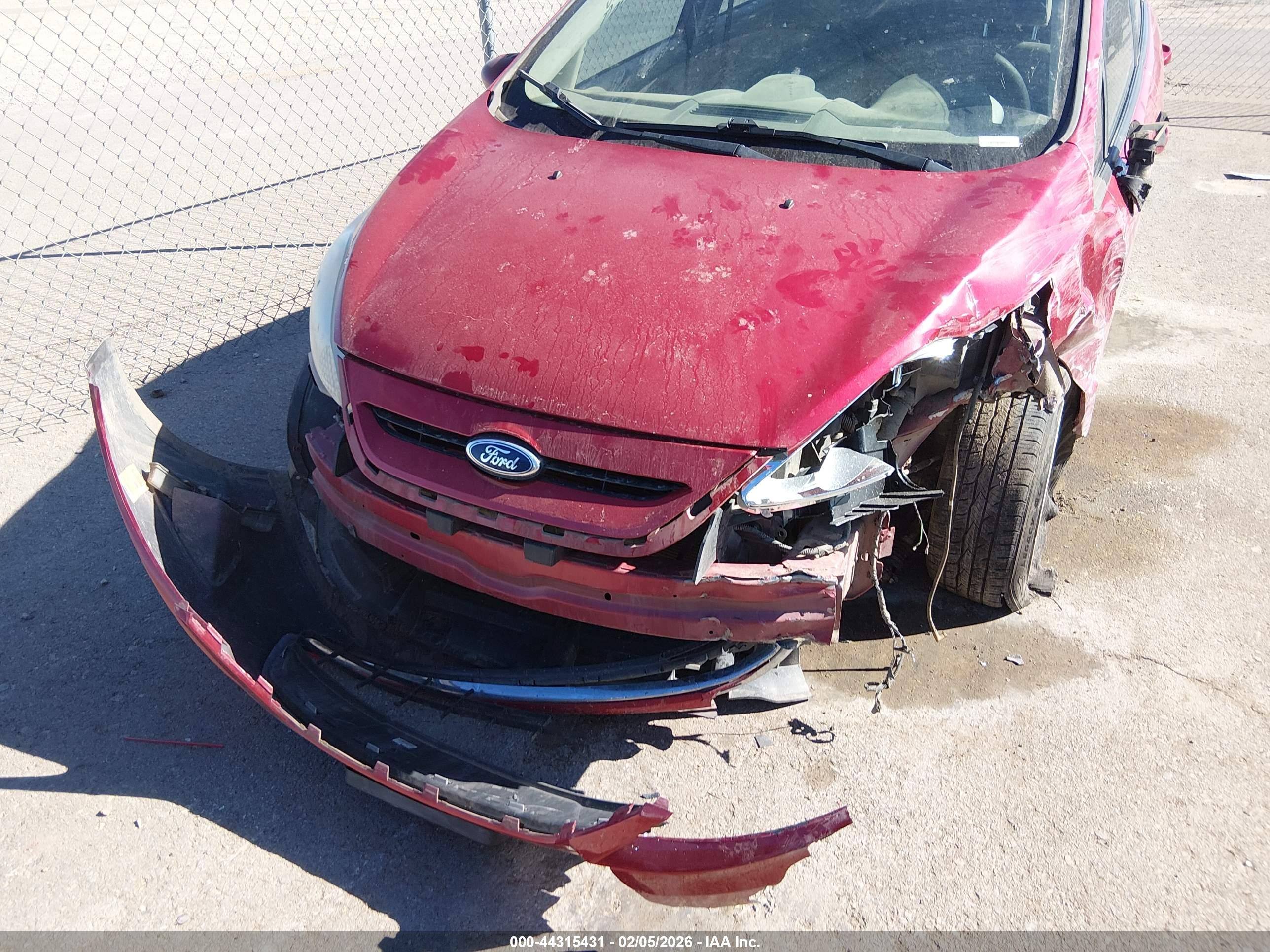 FORD FIESTA image 6
