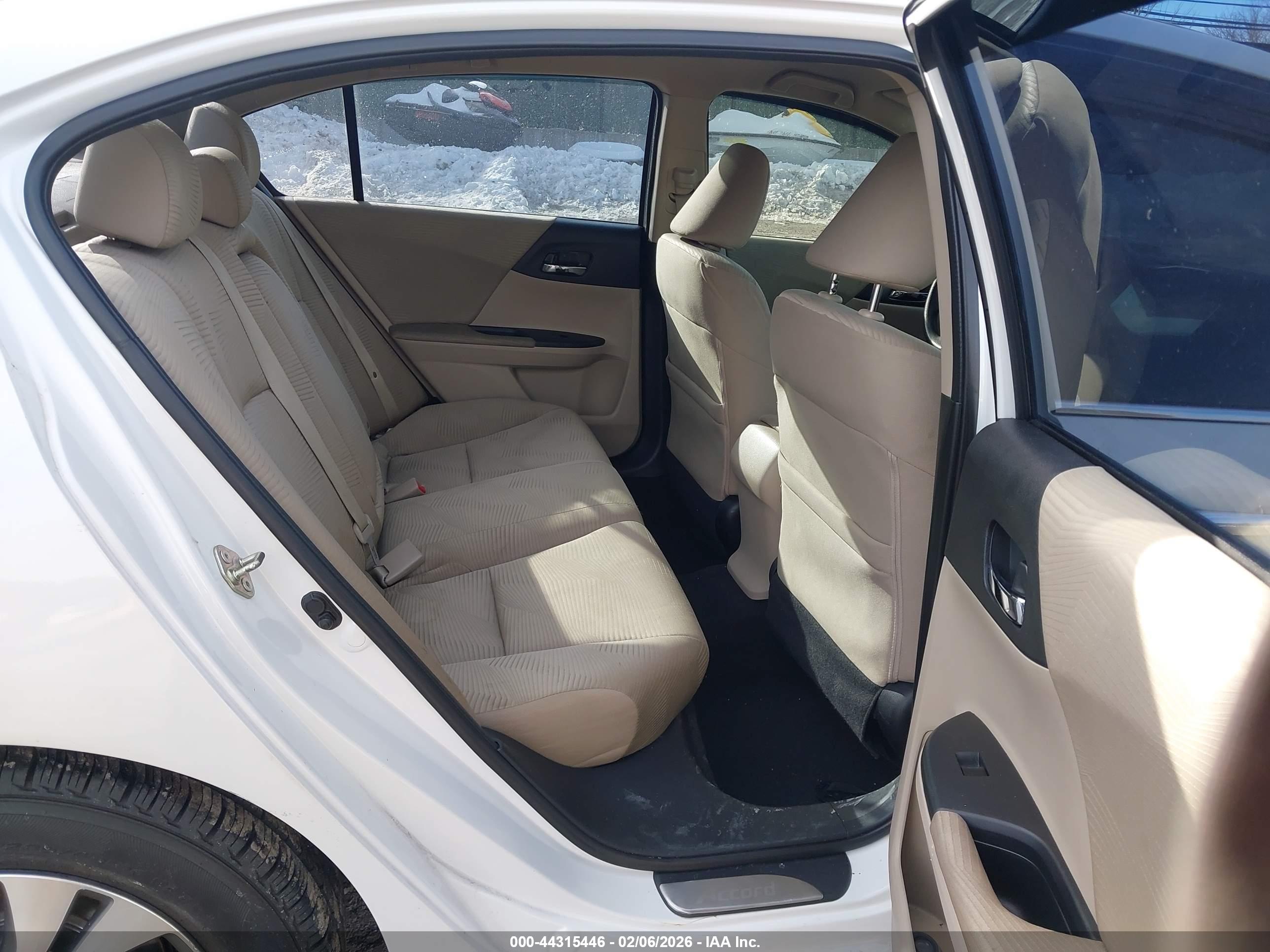 HONDA ACCORD image 8