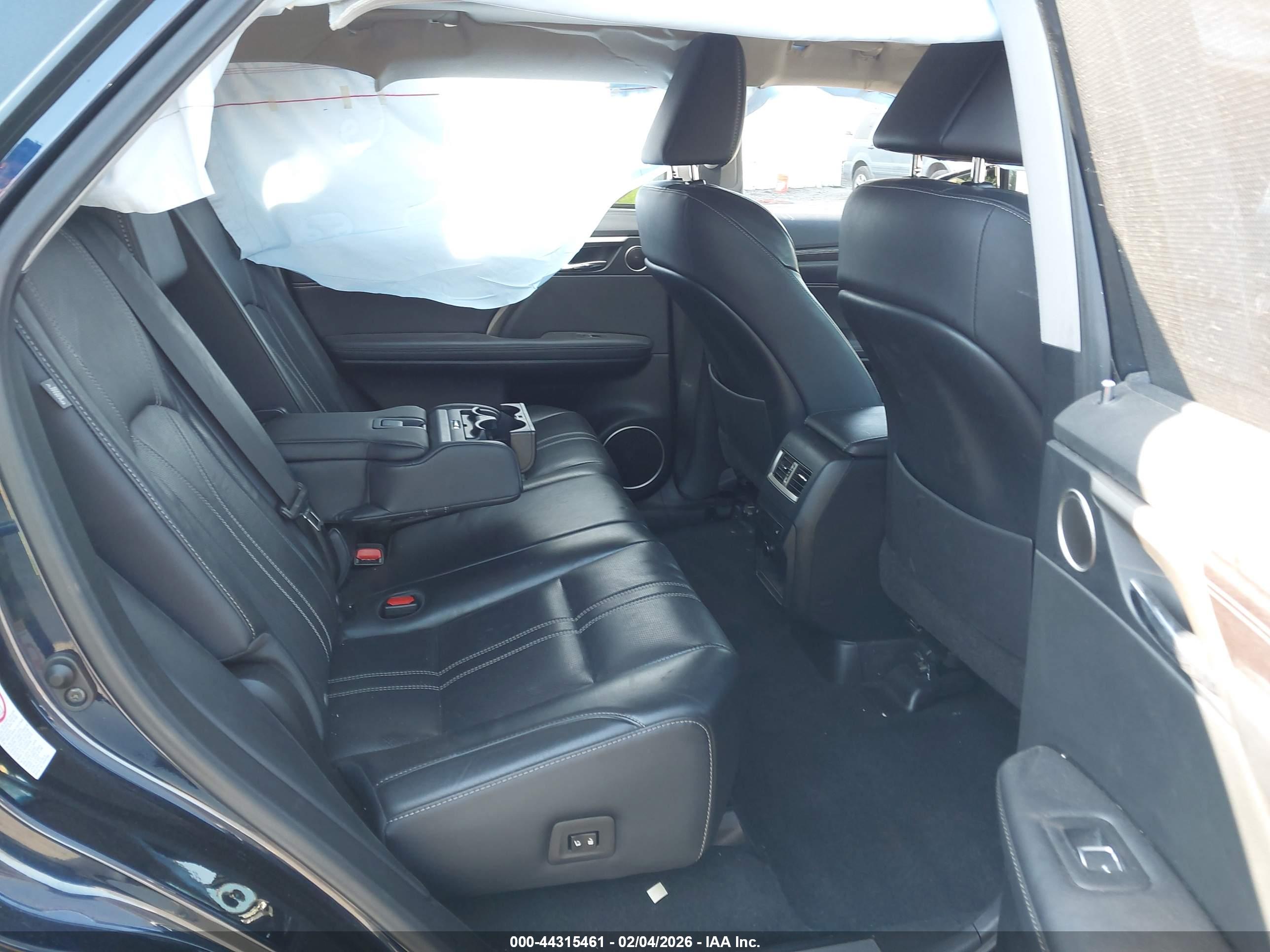 LEXUS RX image 8