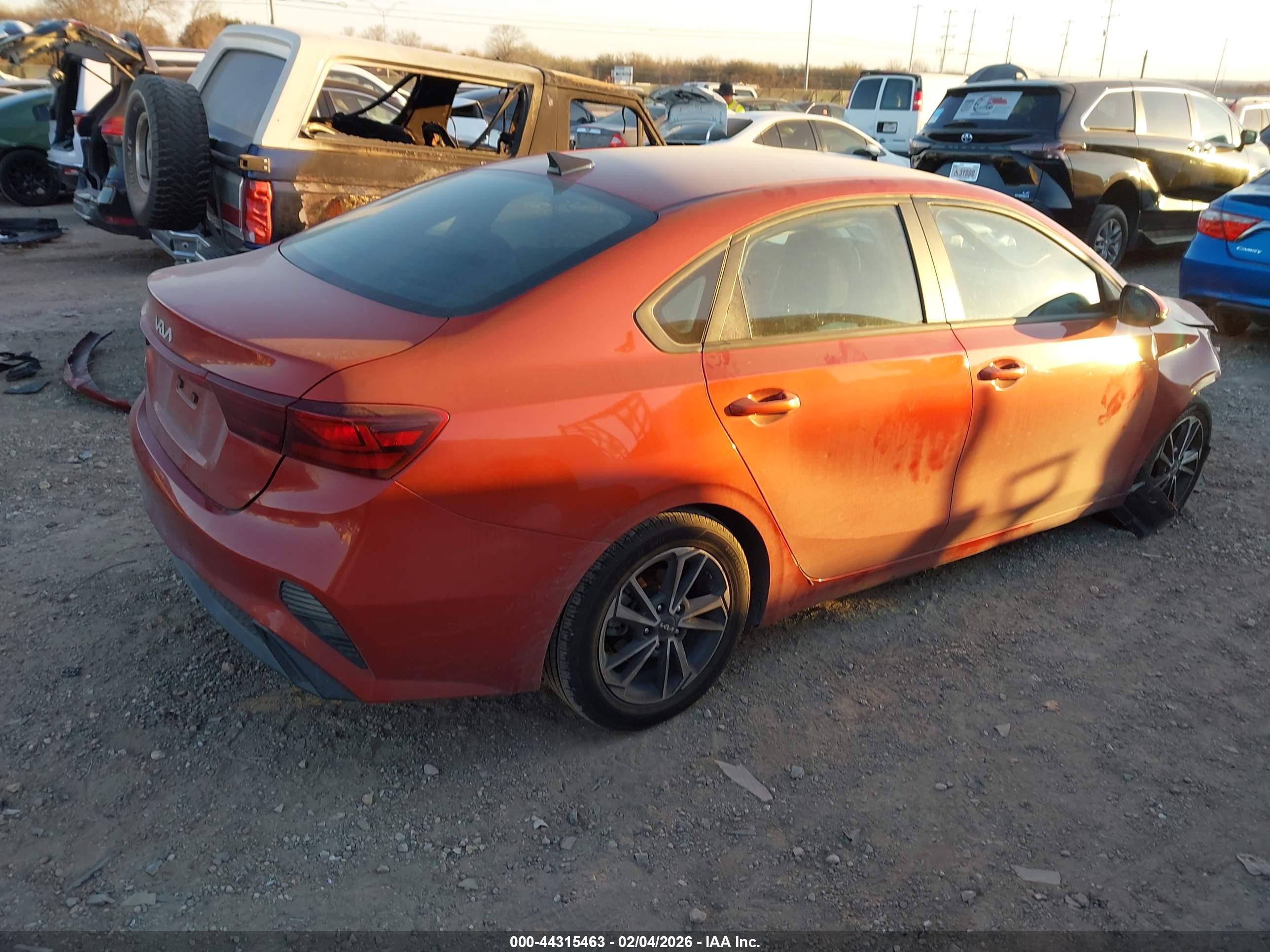 KIA FORTE image 4