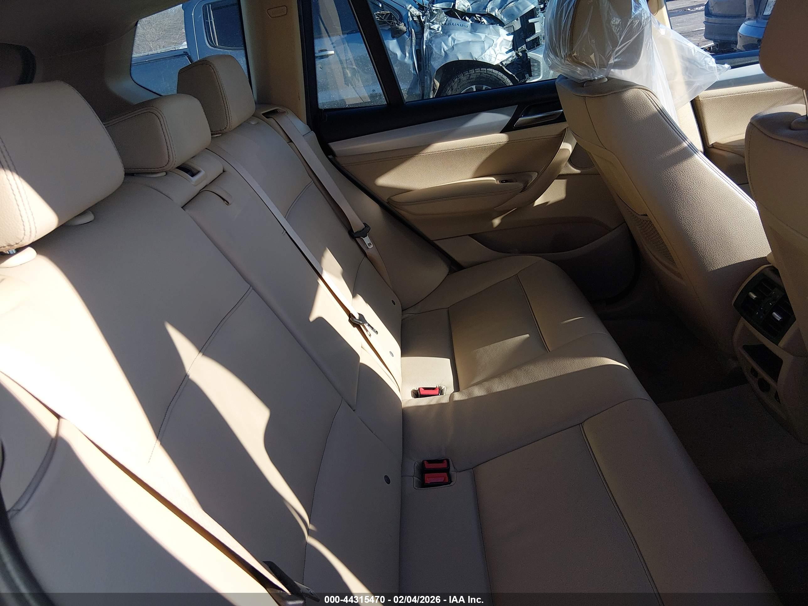 BMW X3 image 8