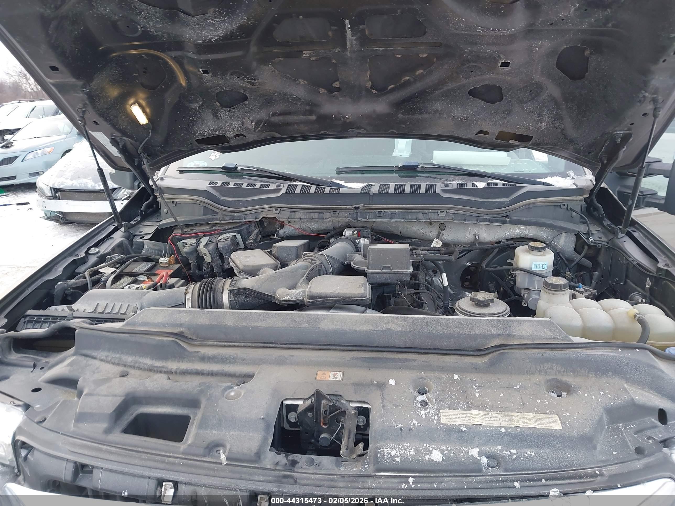 FORD F-250 image 10