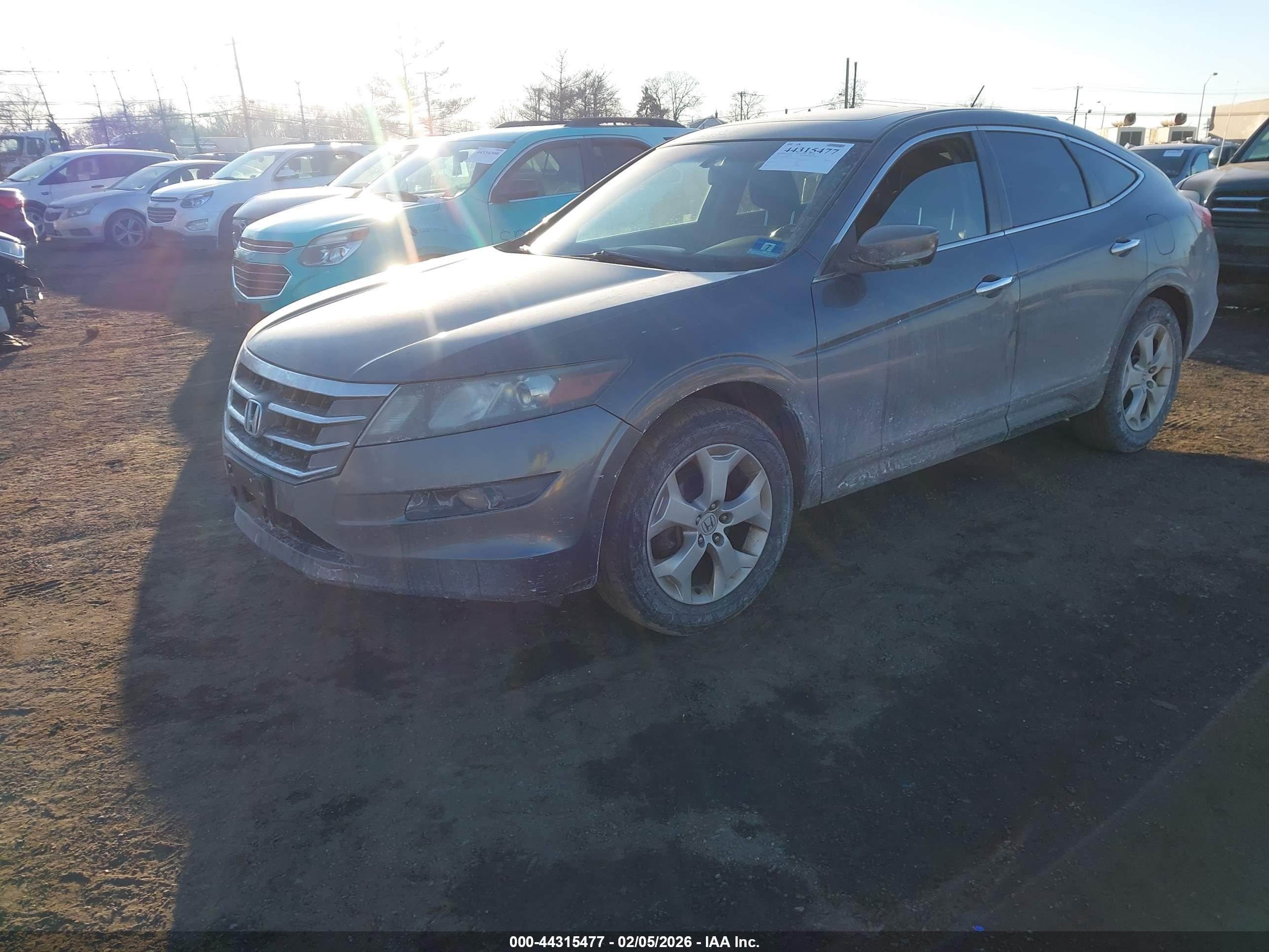 HONDA ACCORD image 2