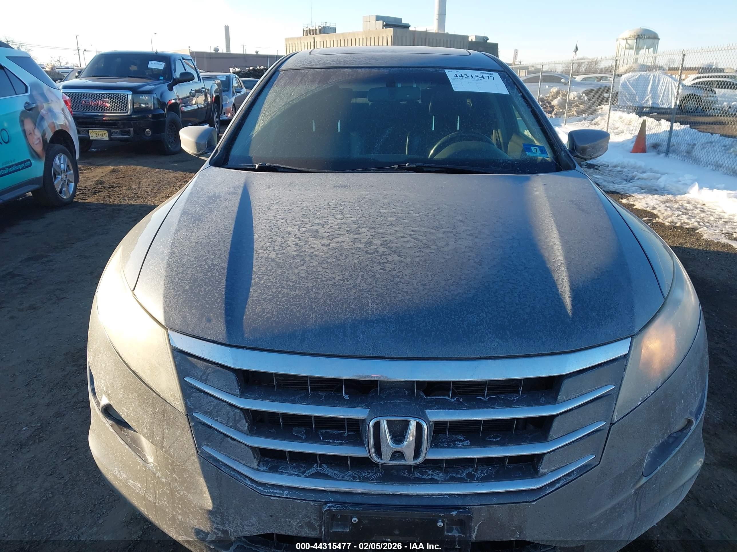 HONDA ACCORD image 6