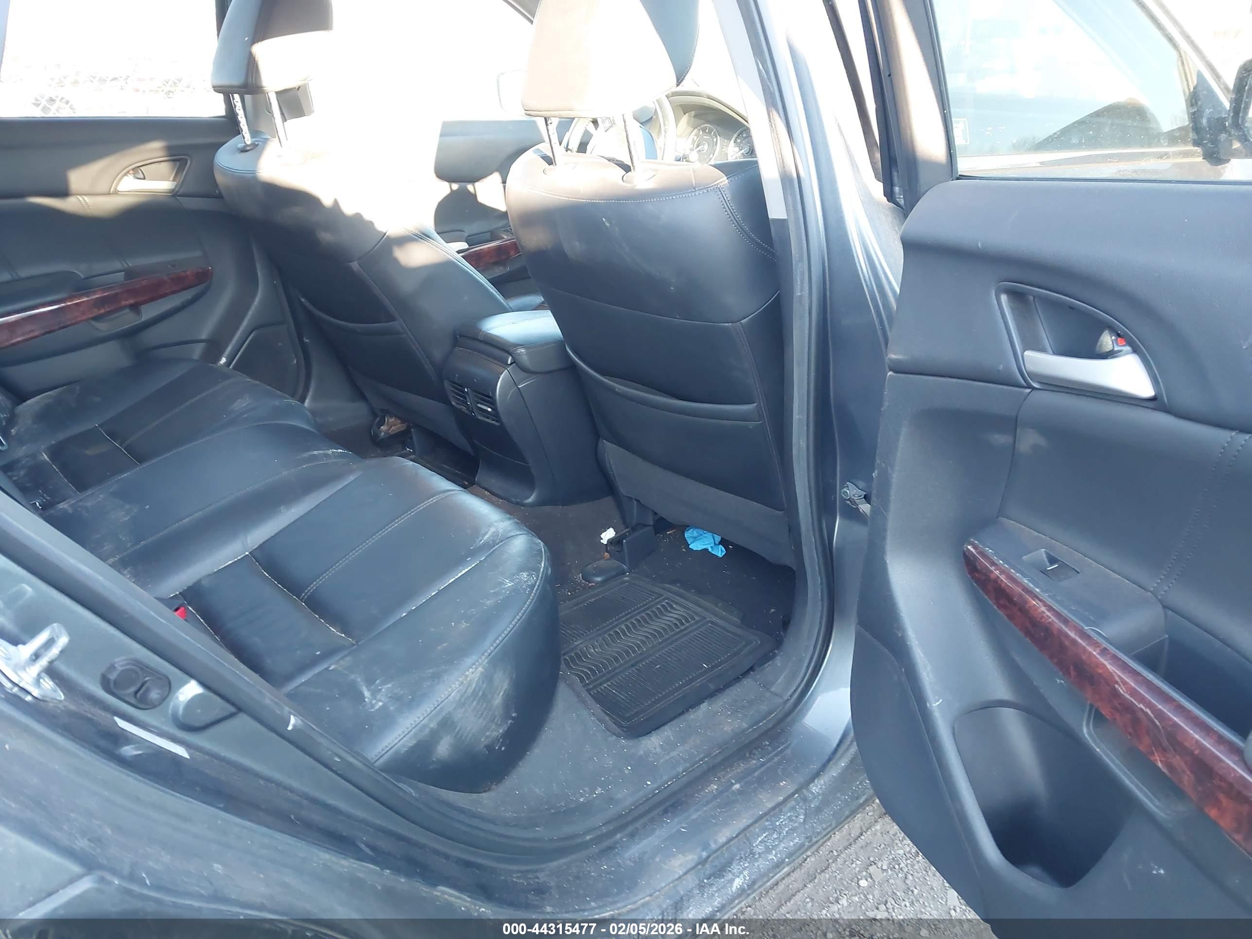 HONDA ACCORD image 8