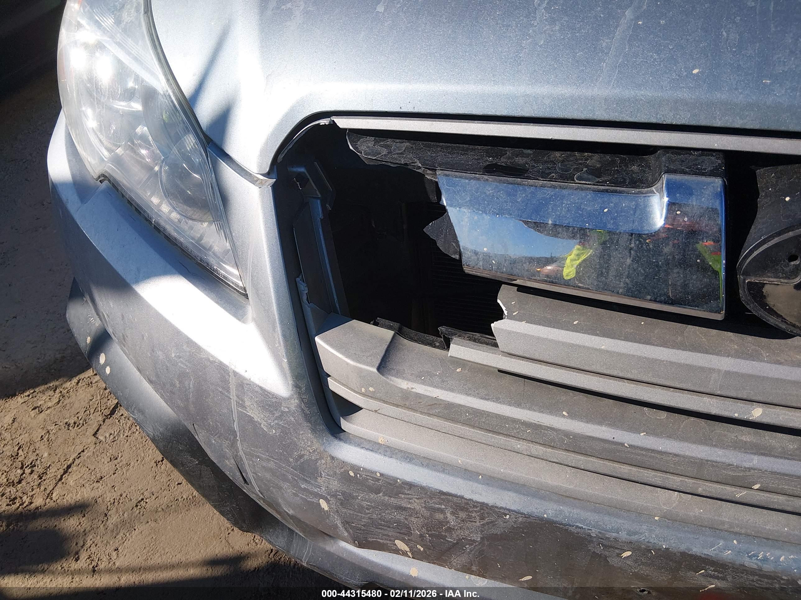 SUBARU OUTBACK image 6