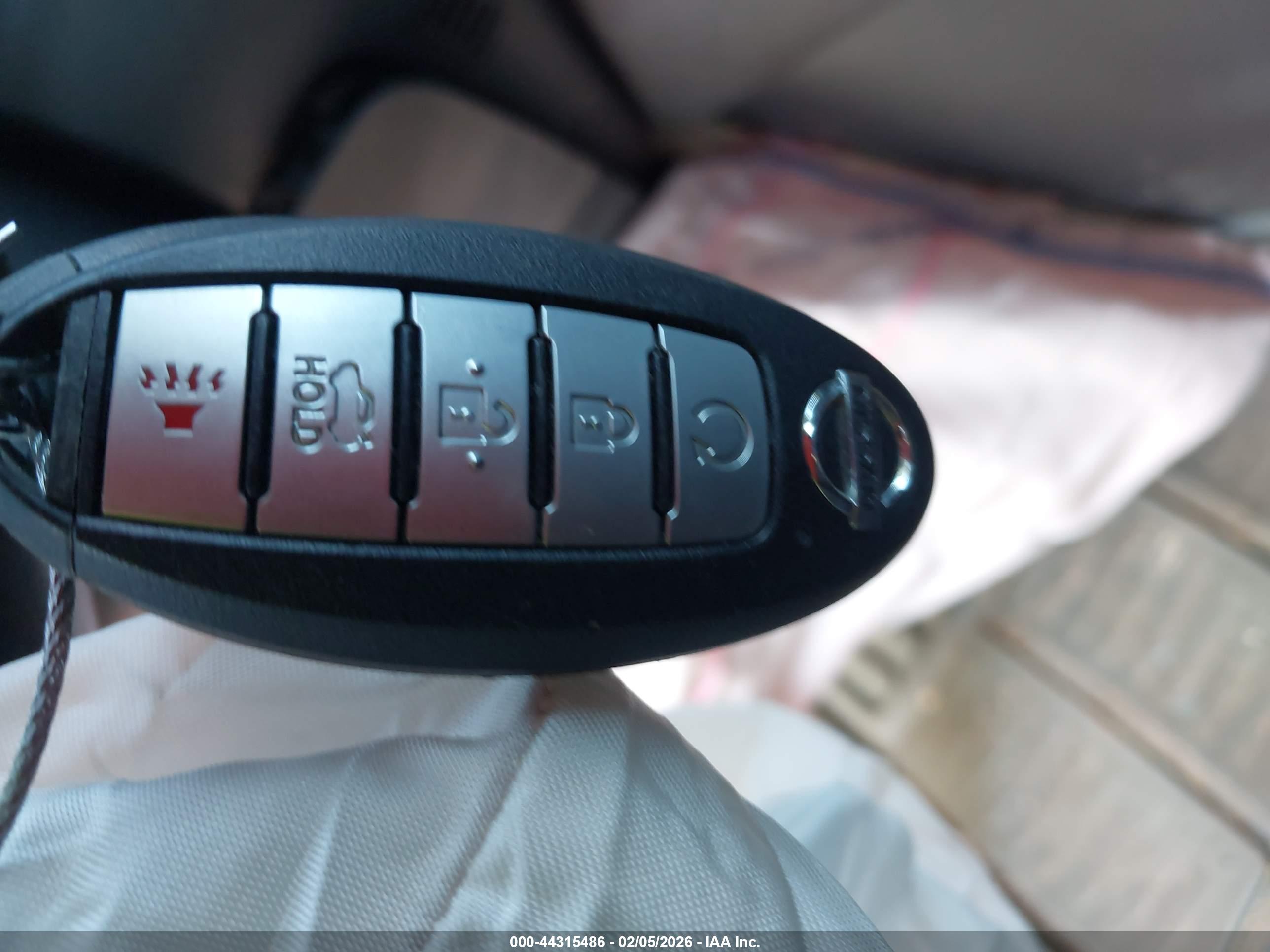 NISSAN SENTRA image 11