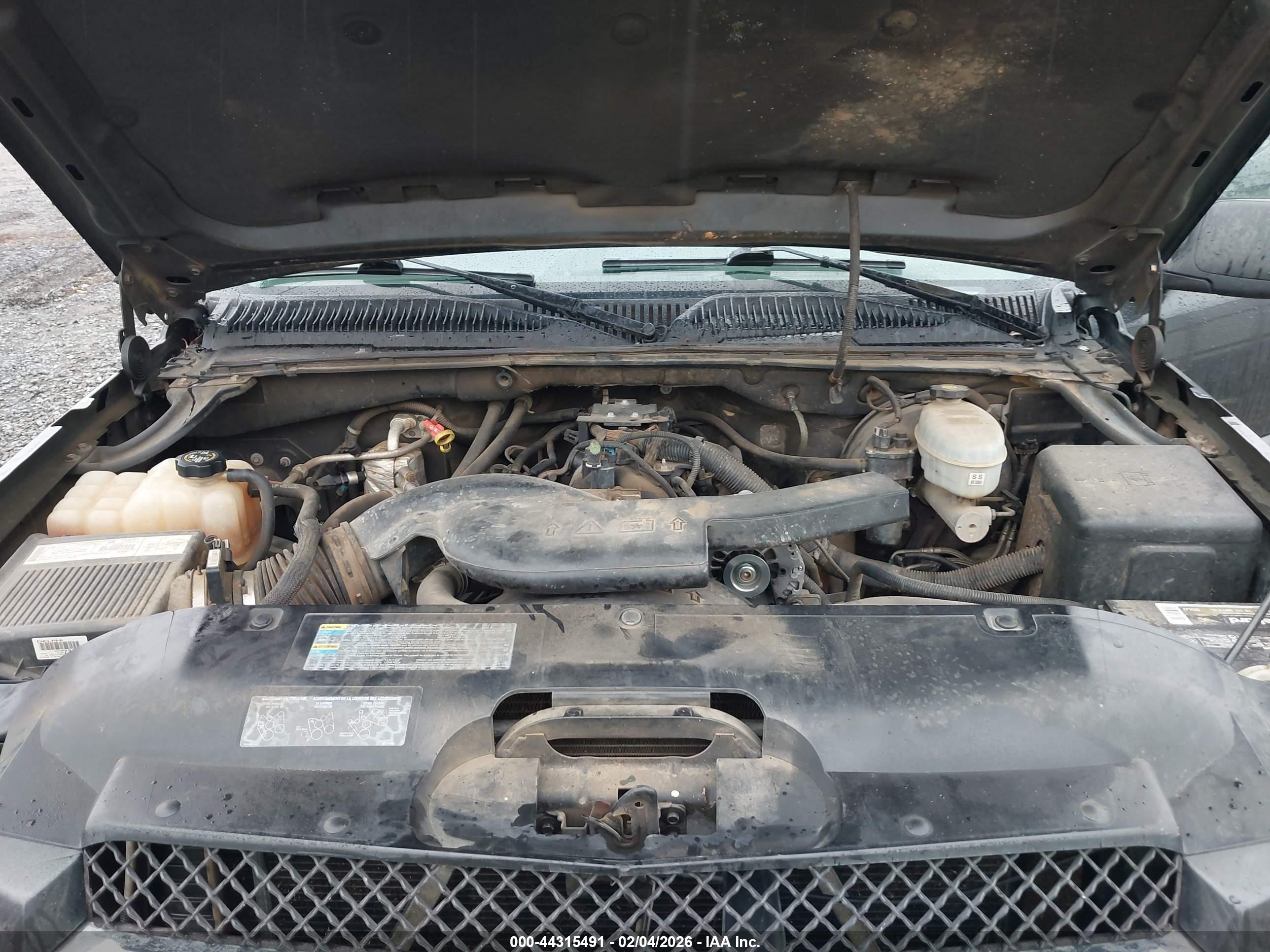 CHEVROLET AVALANCHE image 10
