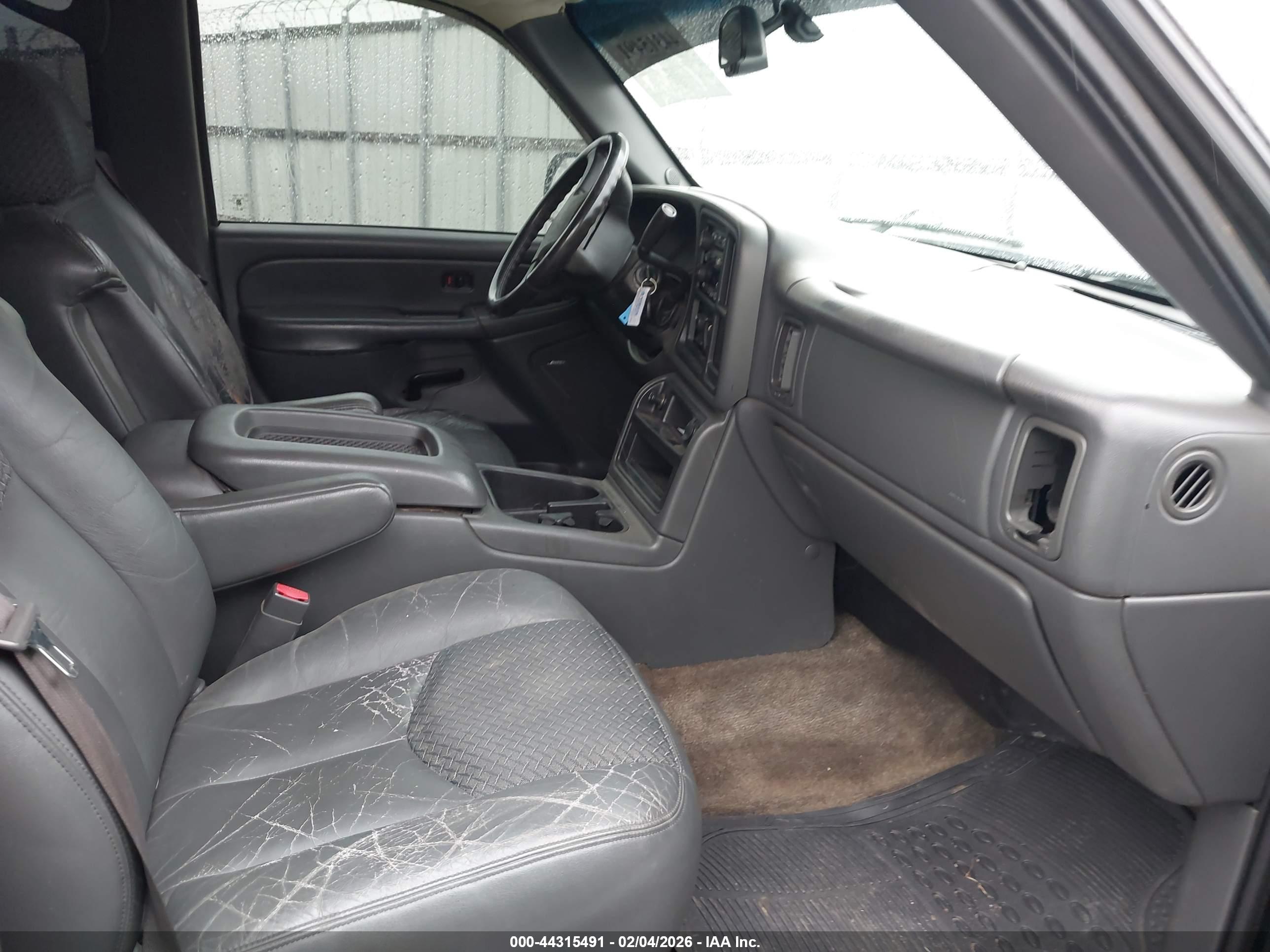 CHEVROLET AVALANCHE image 5