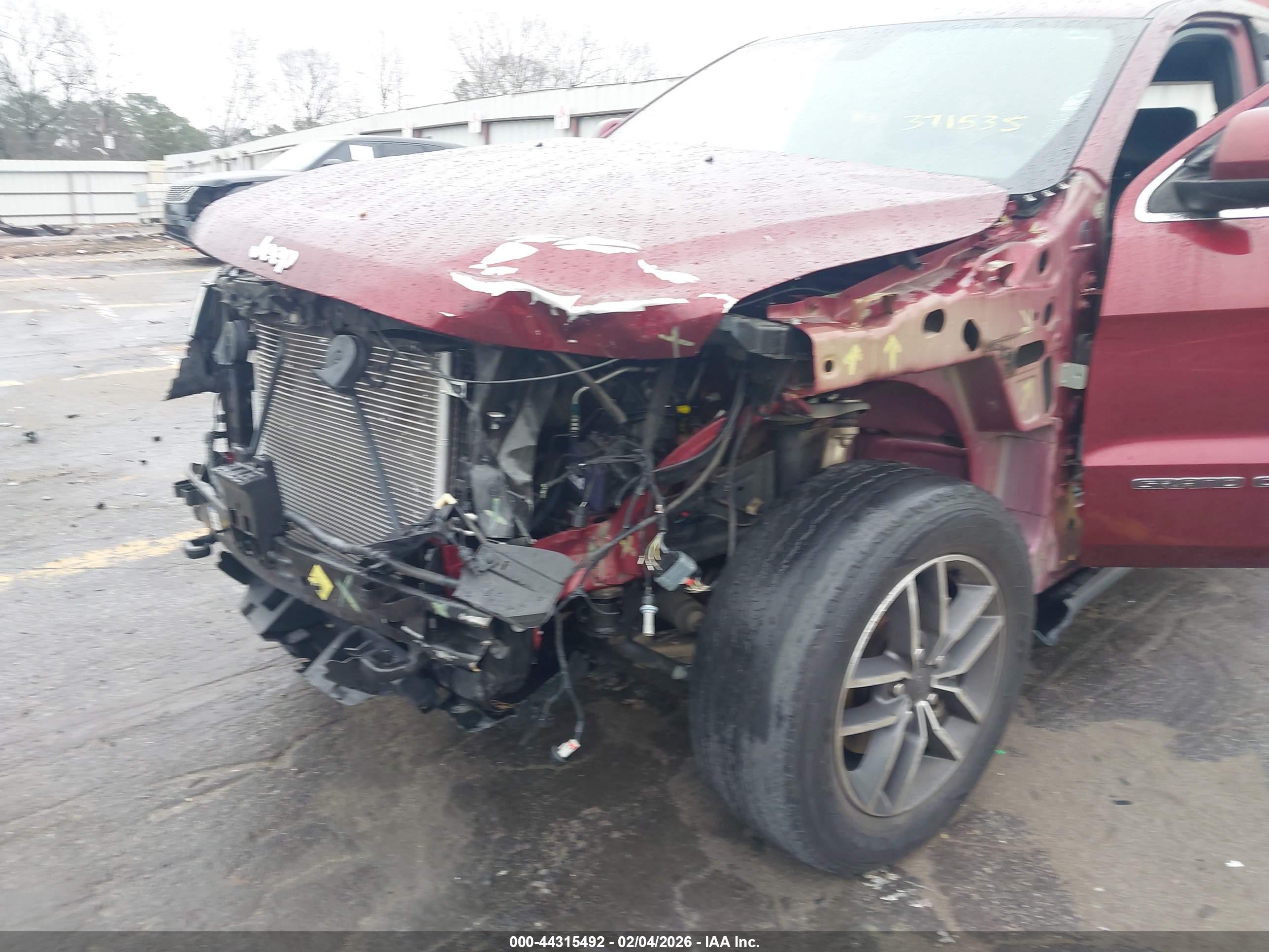 JEEP GRAND image 6