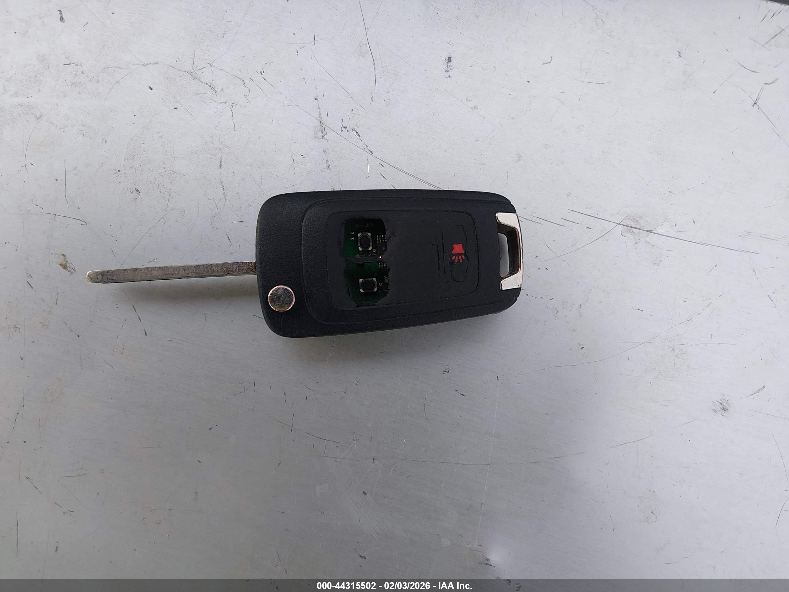 CHEVROLET EQUINOX image 11