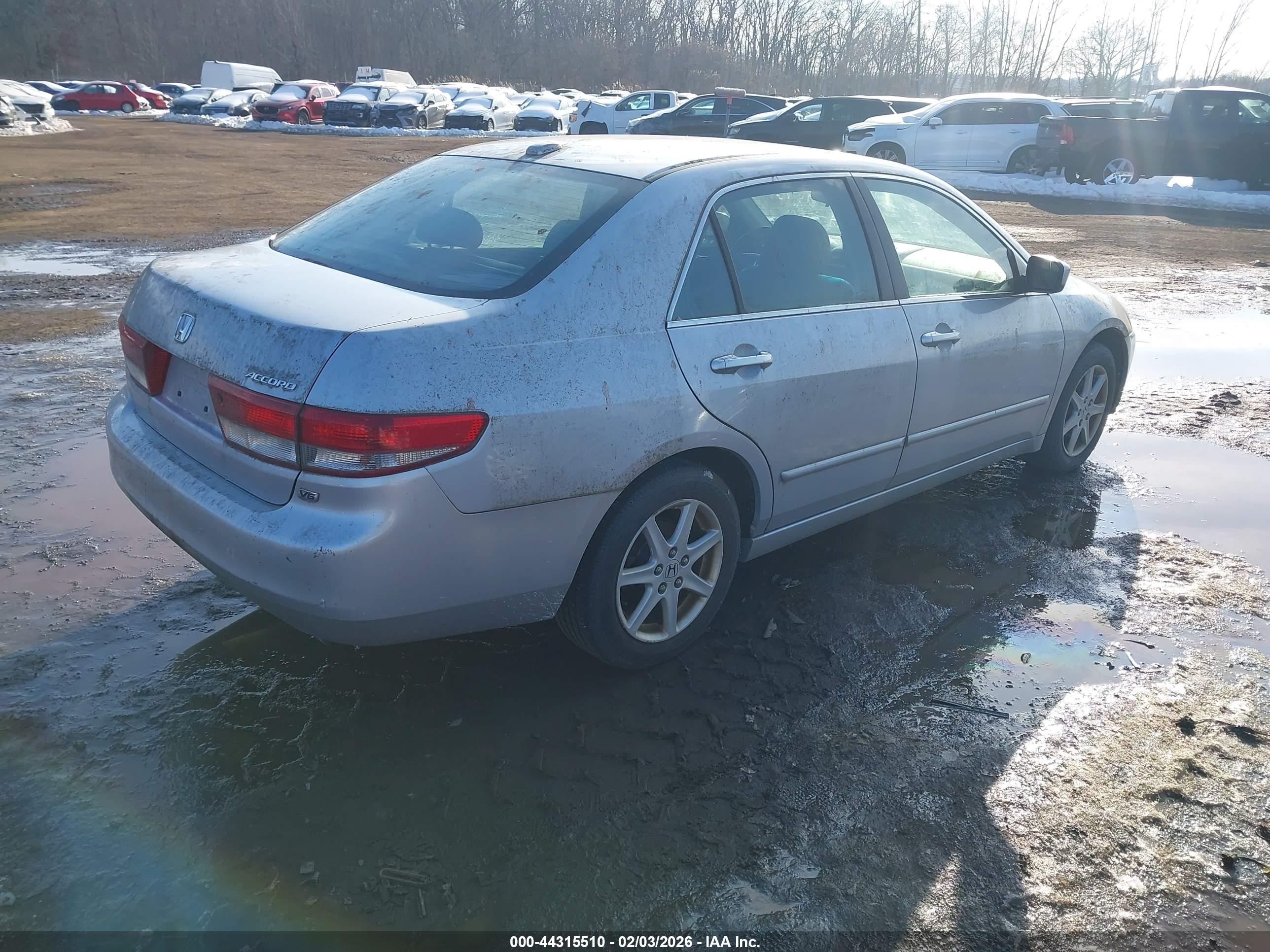 HONDA ACCORD image 4