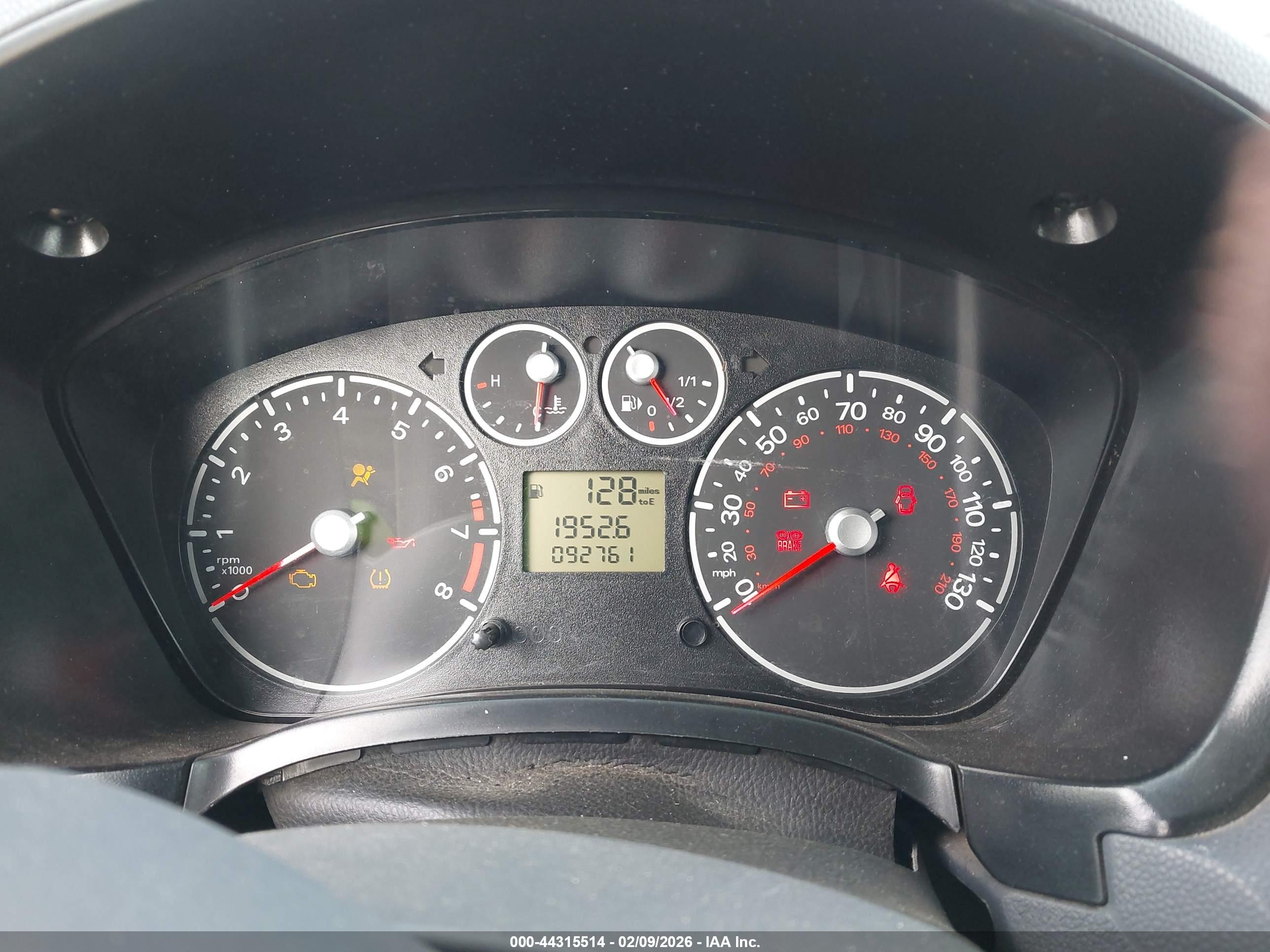 FORD TRANSIT image 7