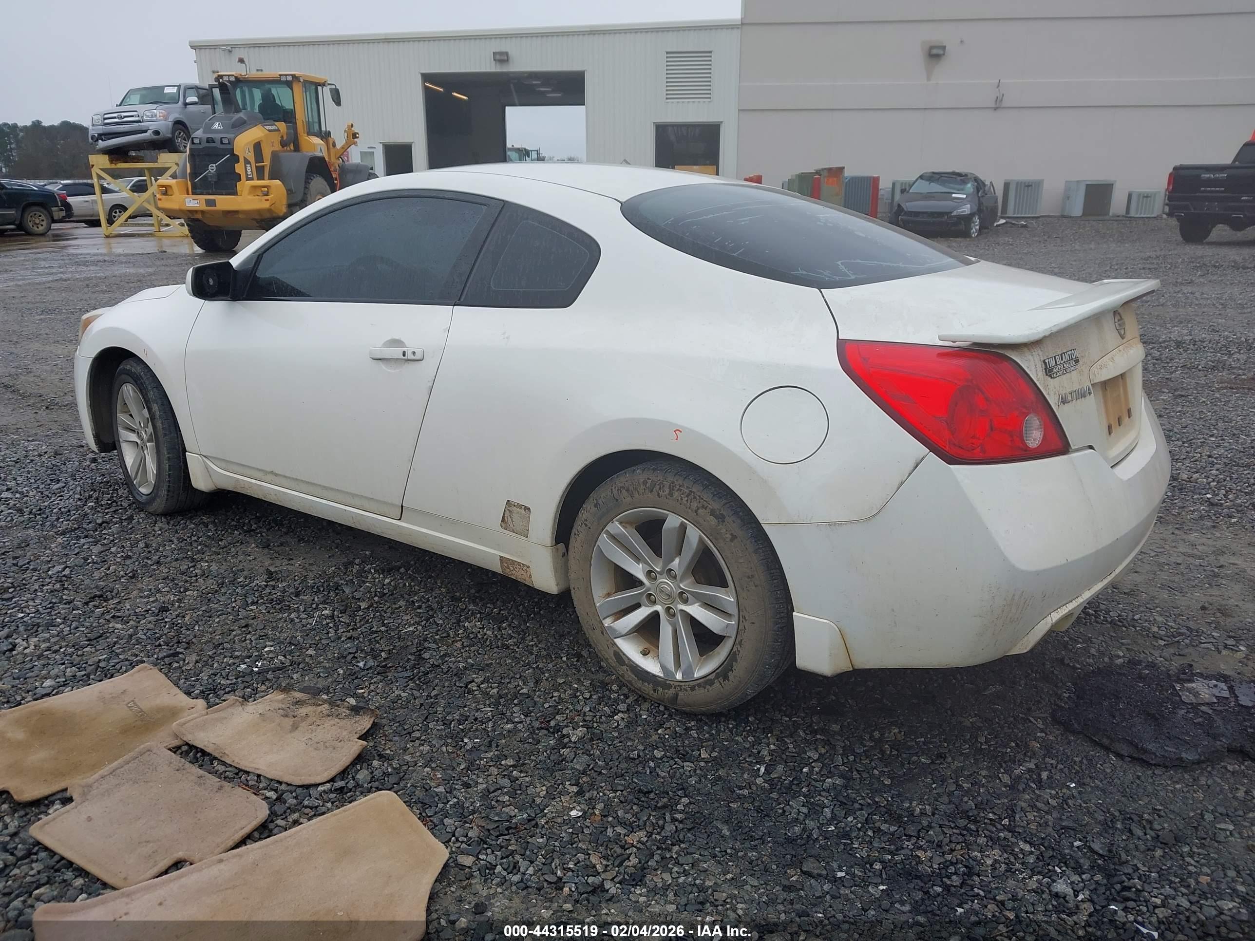 NISSAN ALTIMA image 3