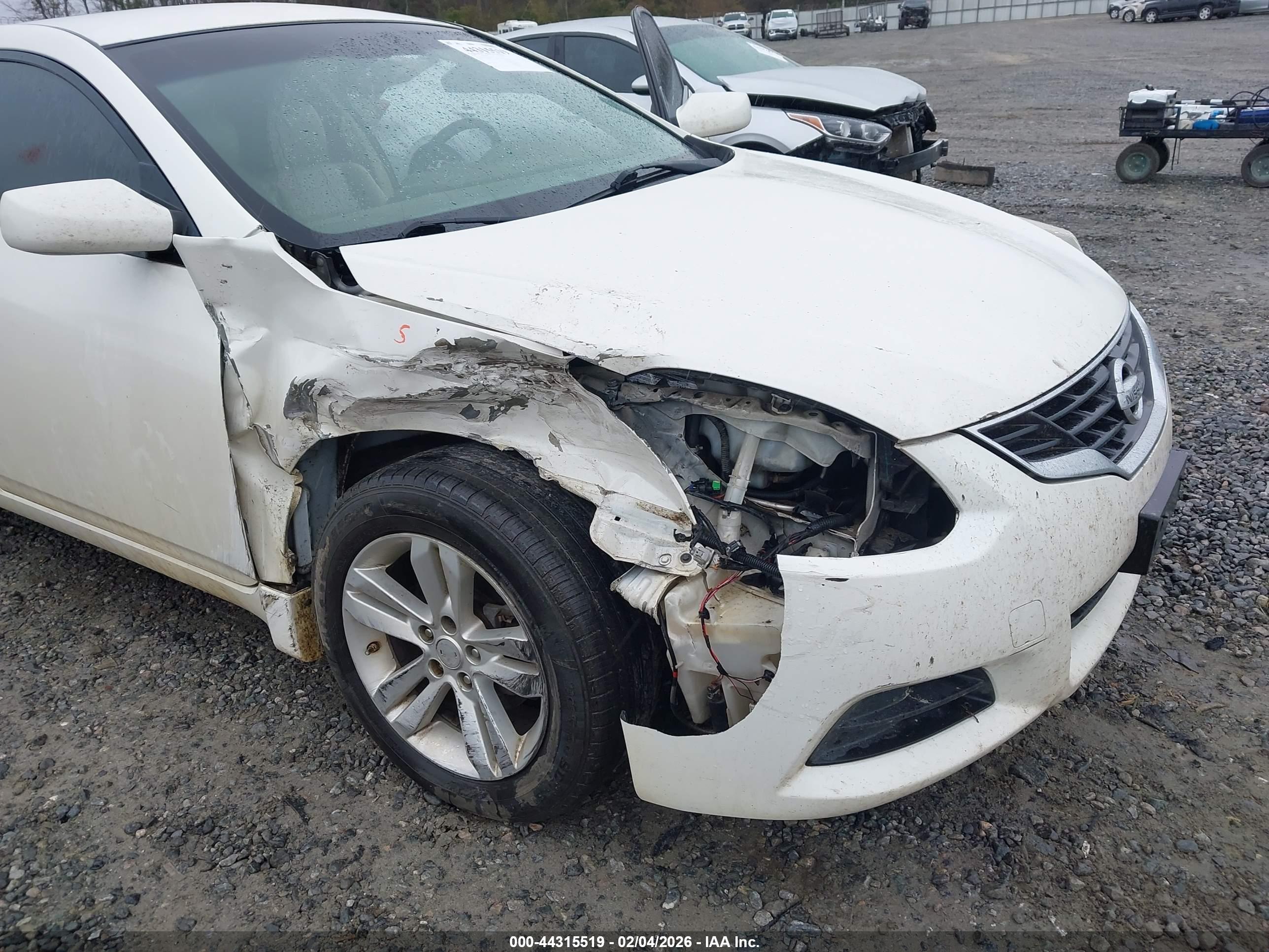 NISSAN ALTIMA image 6